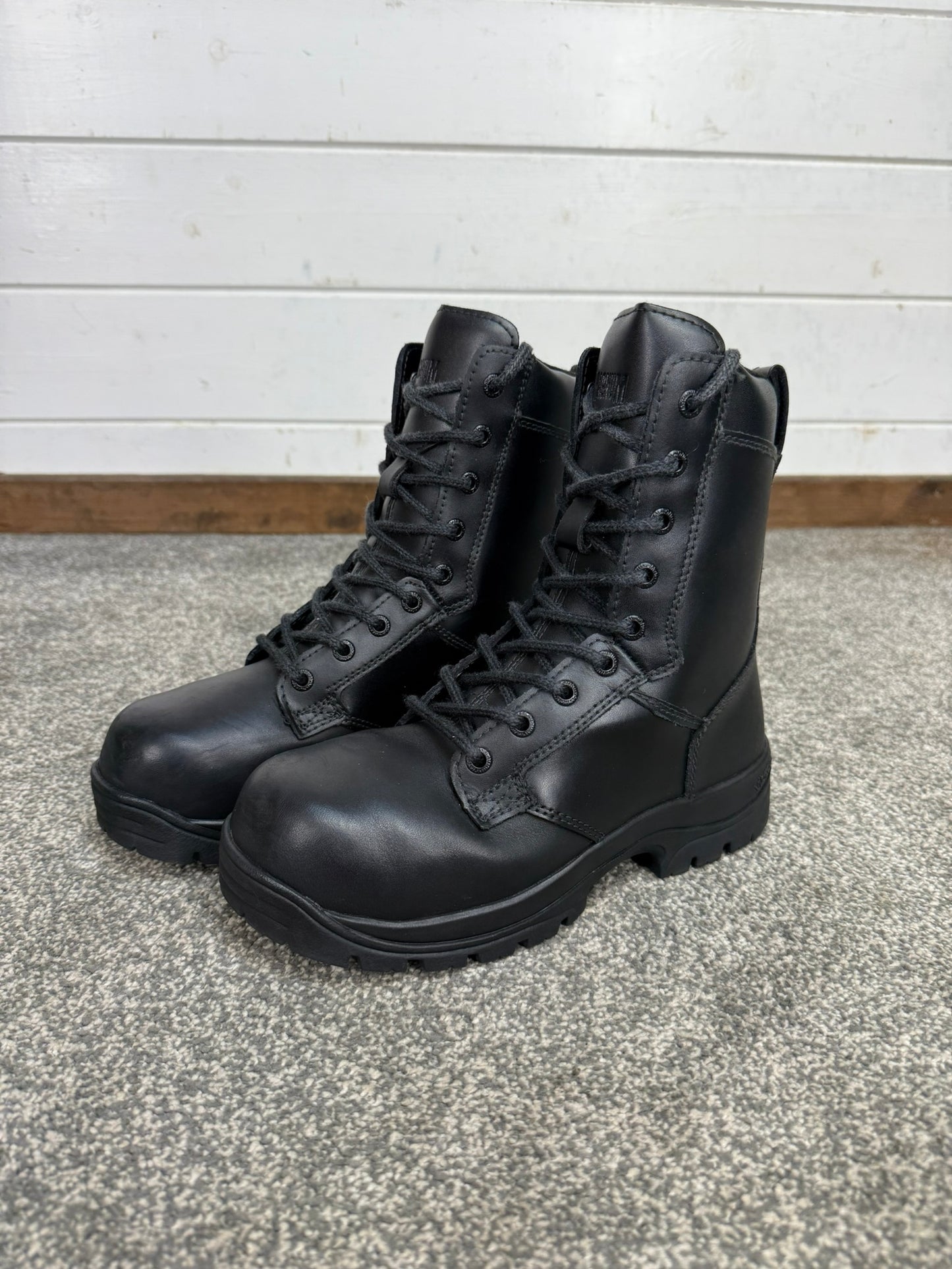 Magnum Elite Shield Met Black Leather Combat Boots UK 5 Ex Police Security Work