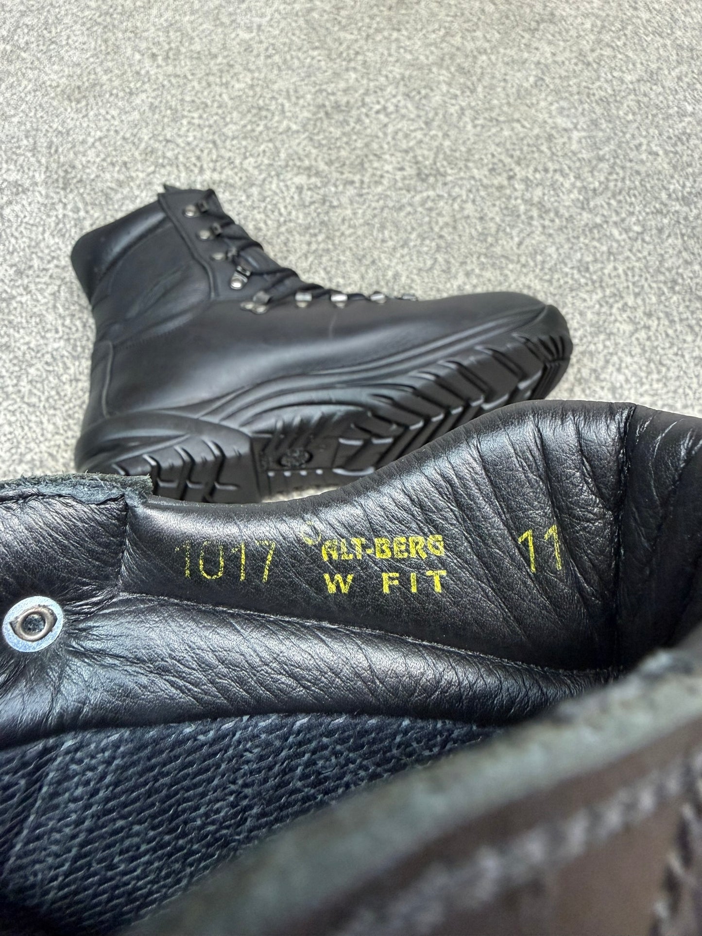 Altberg Peacekeeper P3 VS Black Leather Safety Combat Boots Size UK 11 Wide
