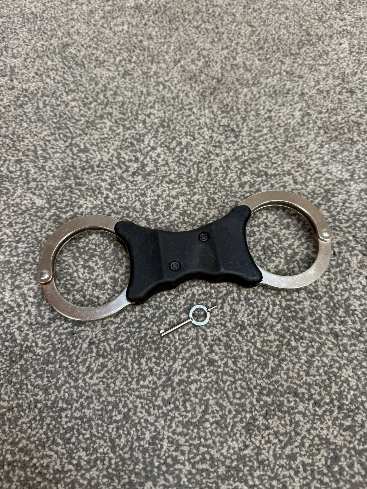 Ex Police Hiatt Rigid Handcuffs With Serial Security Cuffs Displays Collectors