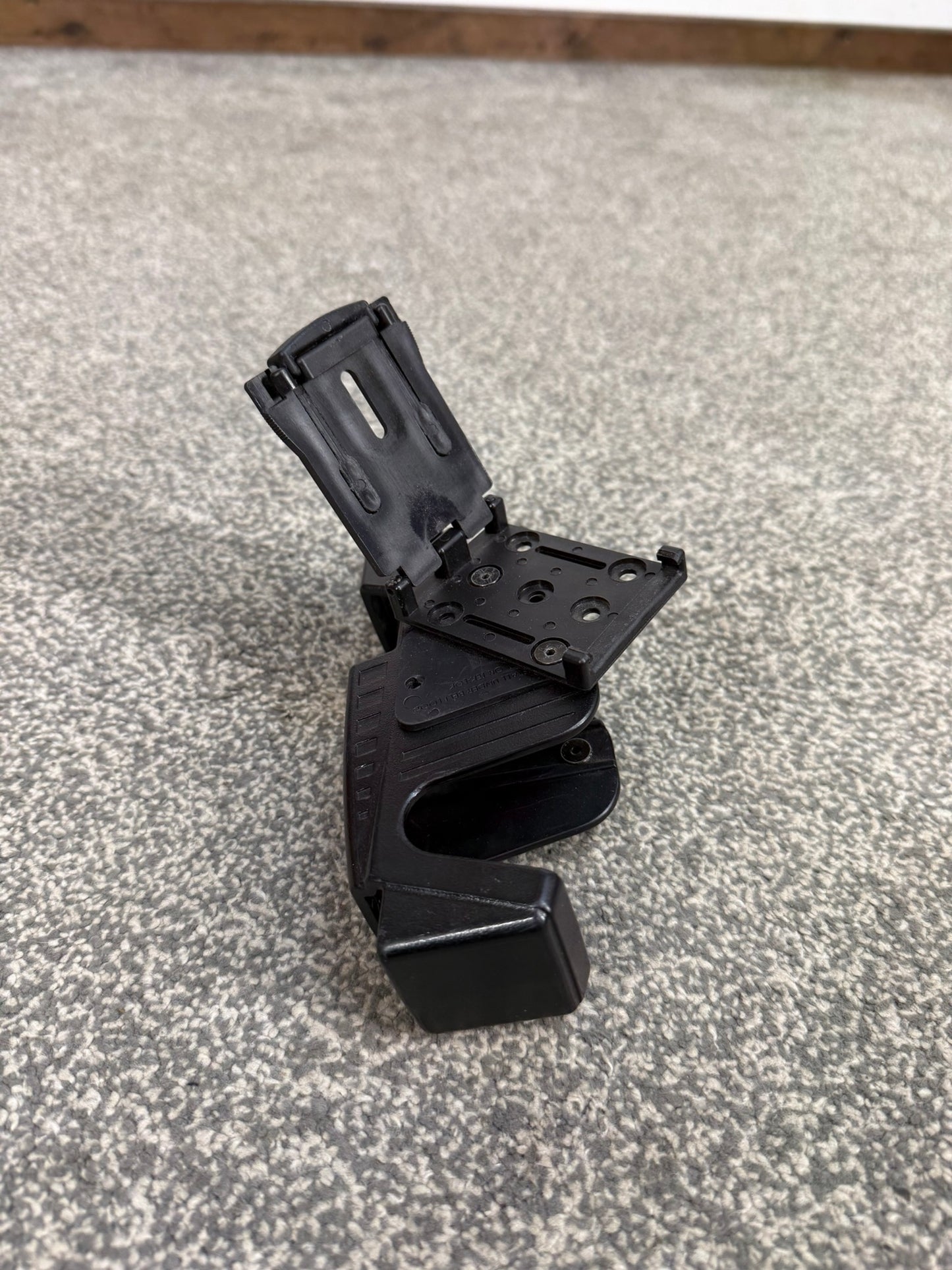 Taser X26 Holster RH Exoskeleton Ex Police Duty Belt Attachment Grd B