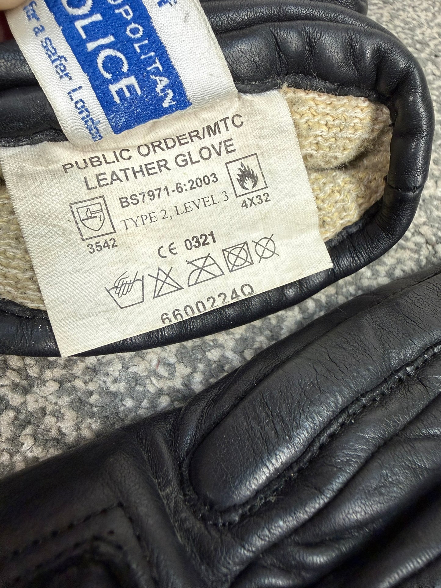 Ex MET Police Black Leather Riot Gloves Public Order Motorcycle Obsolete