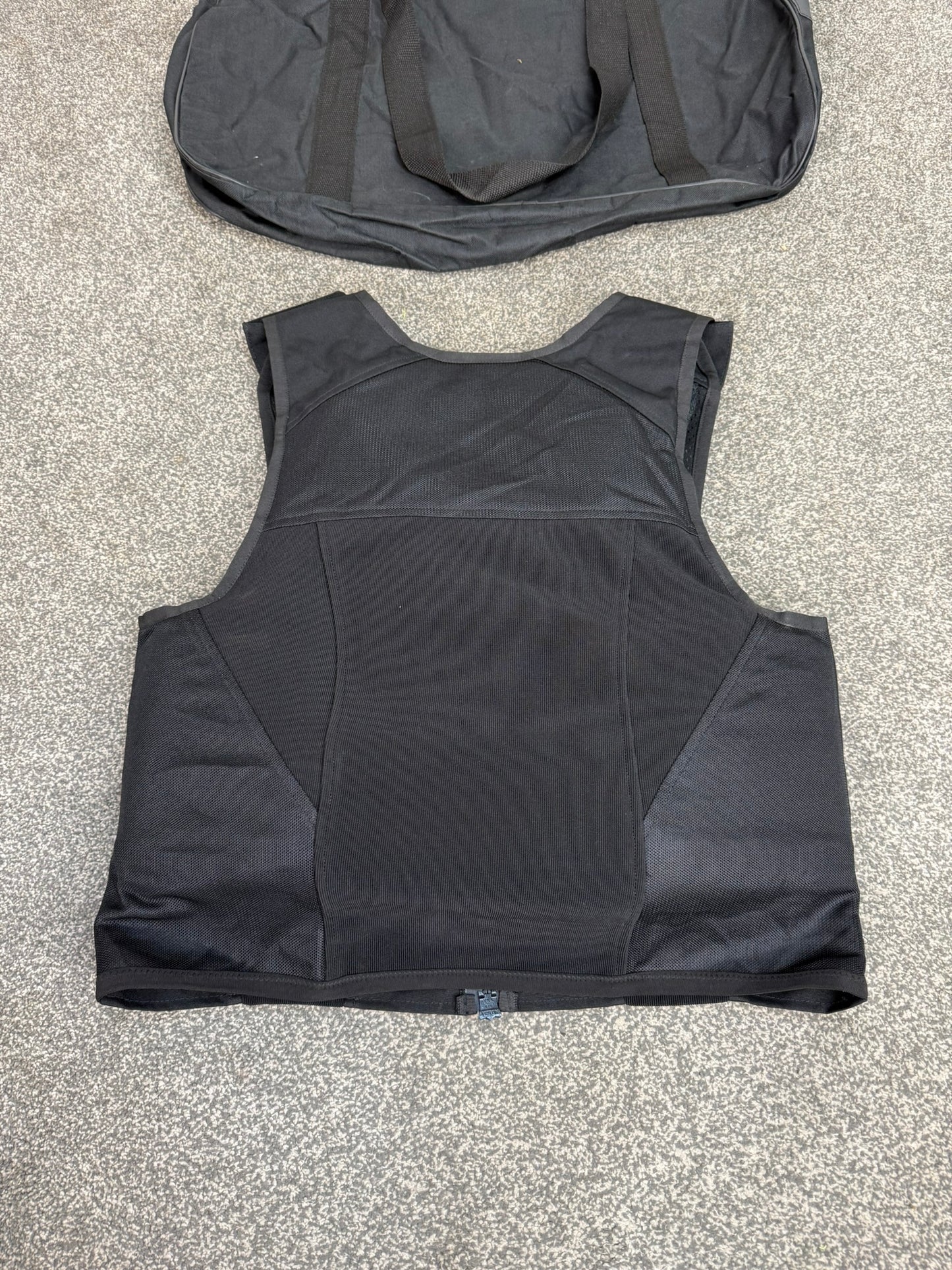 Ex Police Hawk Body Armour Vest VGC Anti Stab & Ballistic HG1A & KR1 - MEDIUM