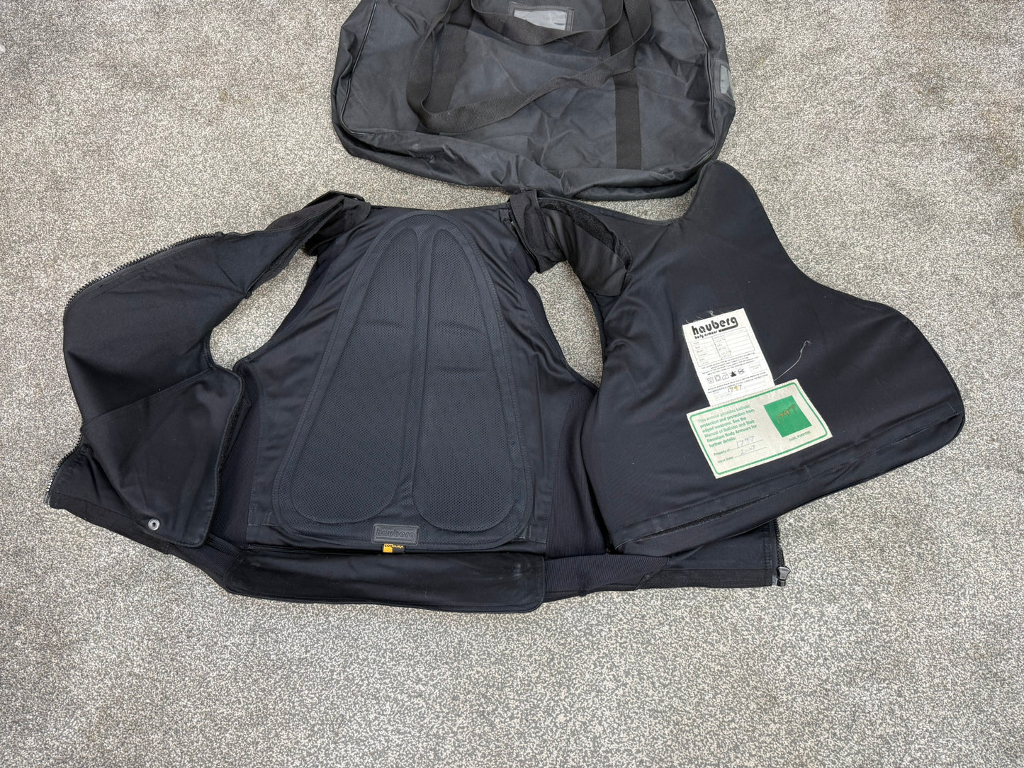 Ex Police Hauberg Body Armour Vest & Bag LRG Anti Stab Ballistic HG2 & KR2