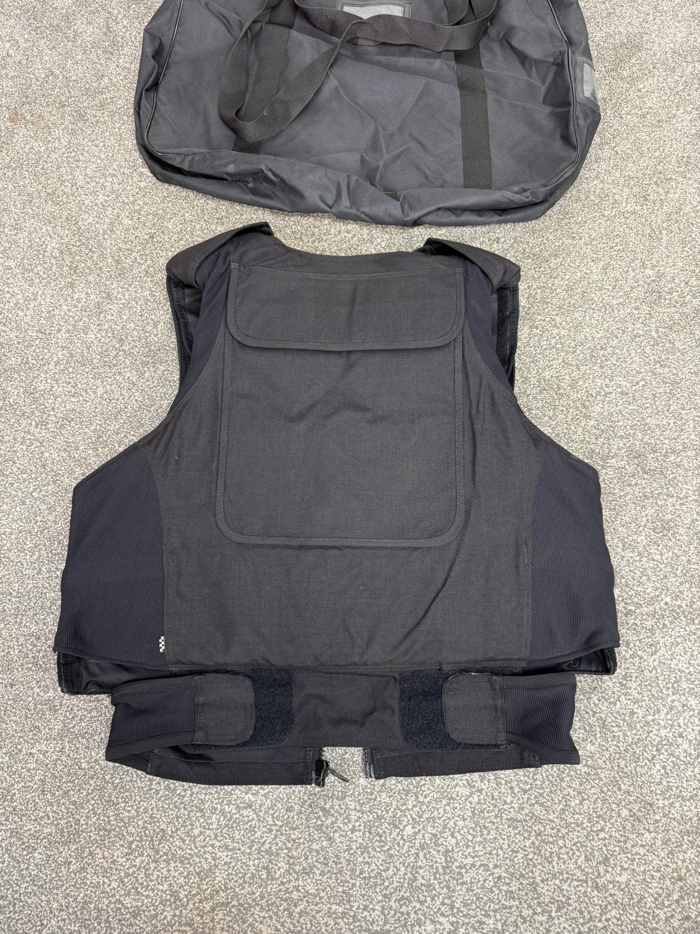 Ex Police Hauberg Body Armour Vest & Bag LRG Anti Stab Ballistic HG2 & KR2