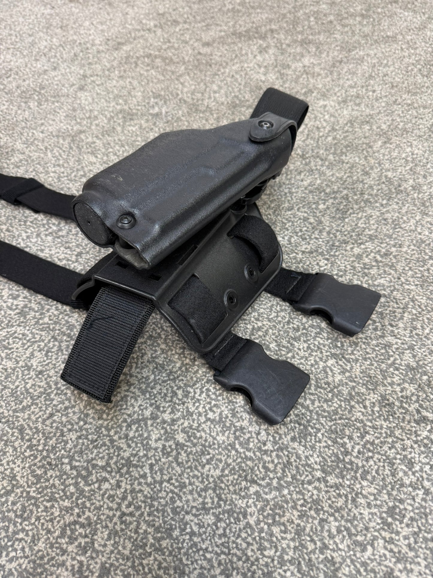 Safariland 6004 Drop Leg Holster Glock 17 Ex Police Airsoft