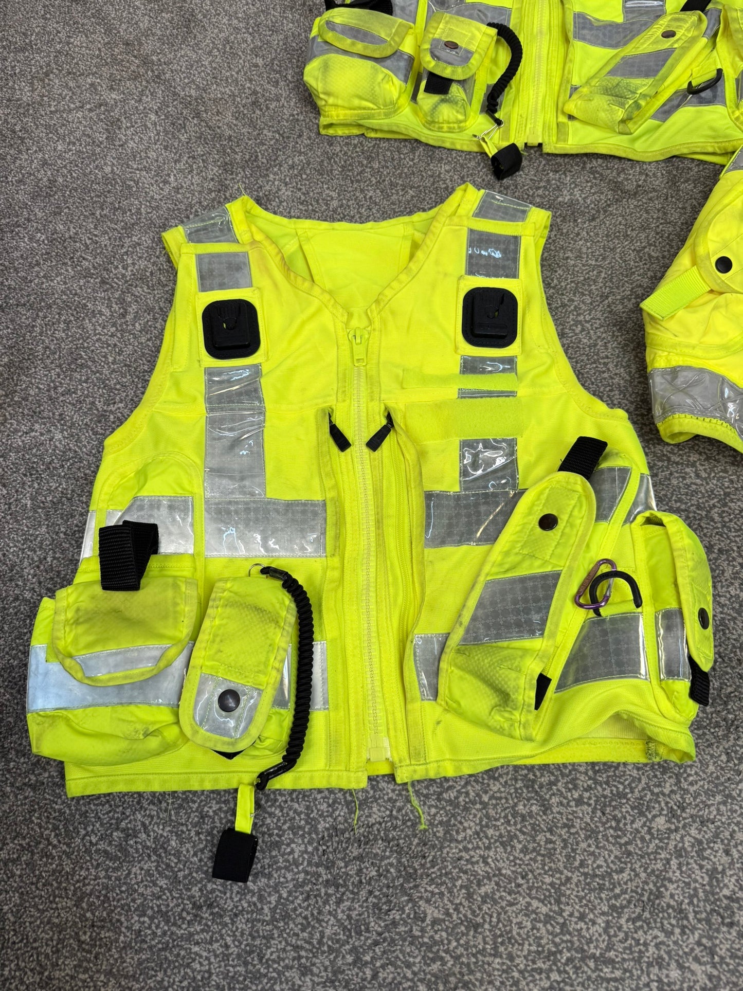 3x Ex Police Hi Vis Utility Tac Vest Job Lot SMALL Security Equipment Patrol Vests