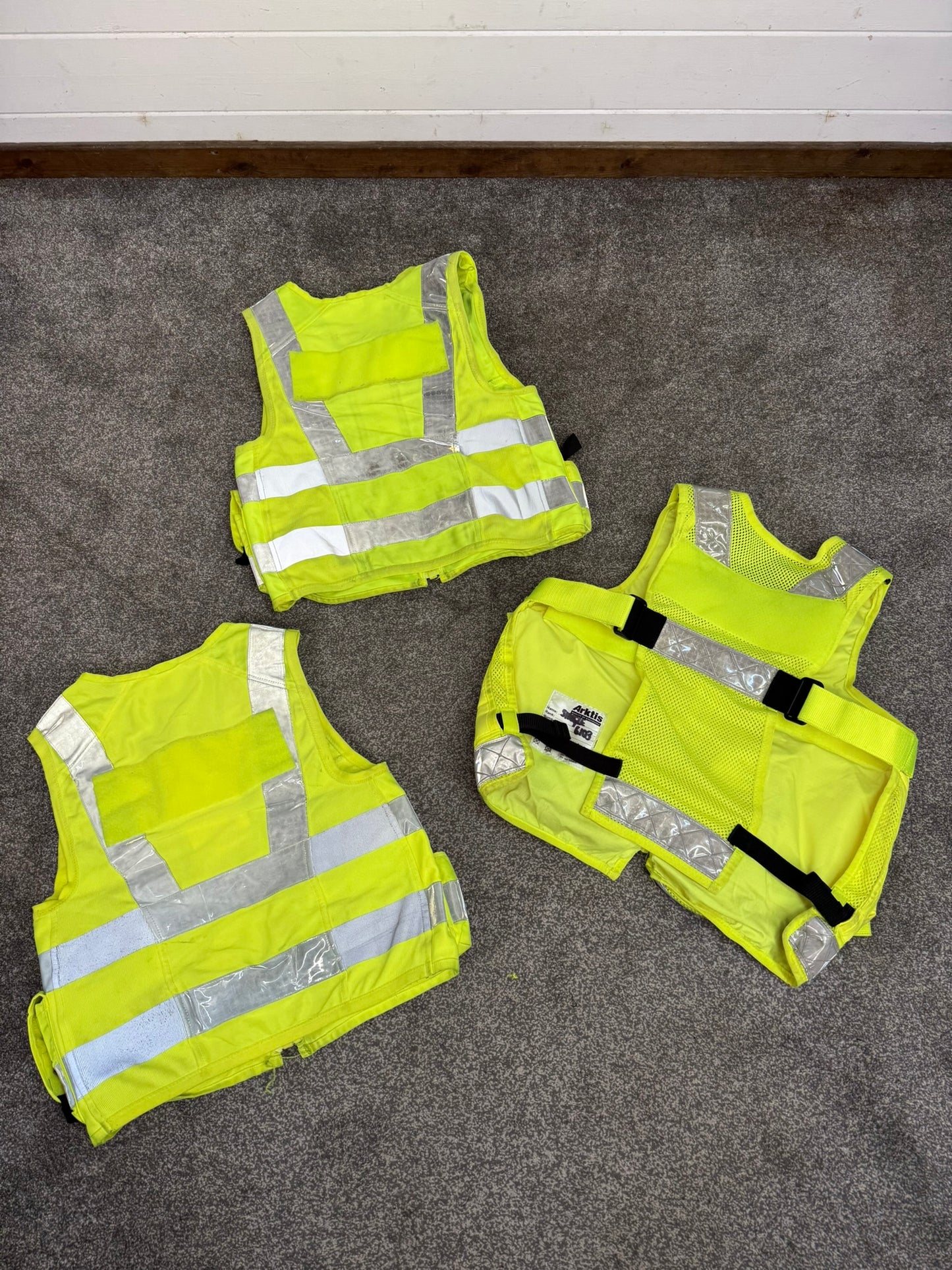 3x Ex Police Hi Vis Utility Tac Vest Job Lot SMALL Security Equipment Patrol Vests