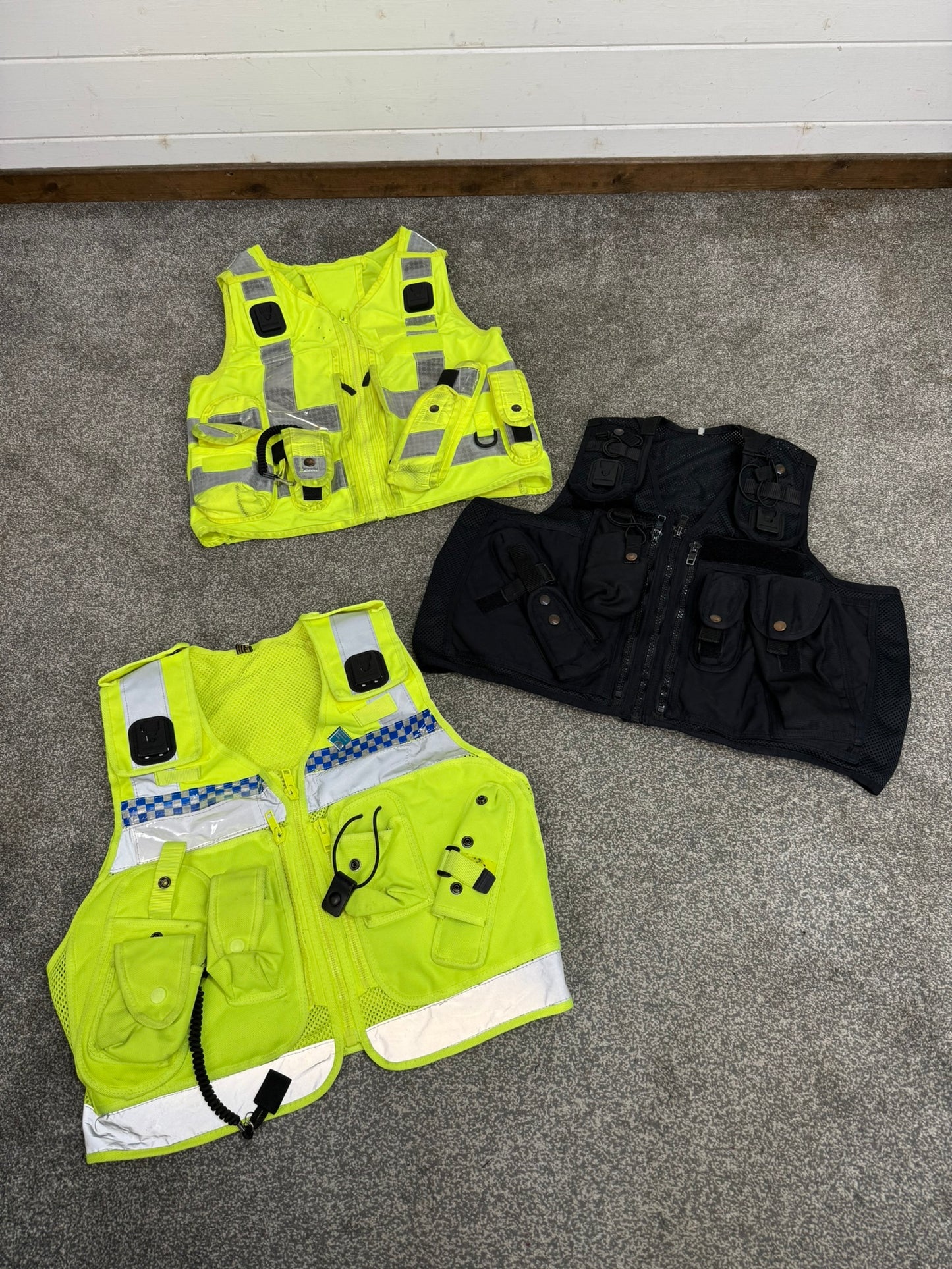 3x Ex Police Utility Tac Vest Job Lot MEDIUM Security Equipment Patrol Vests