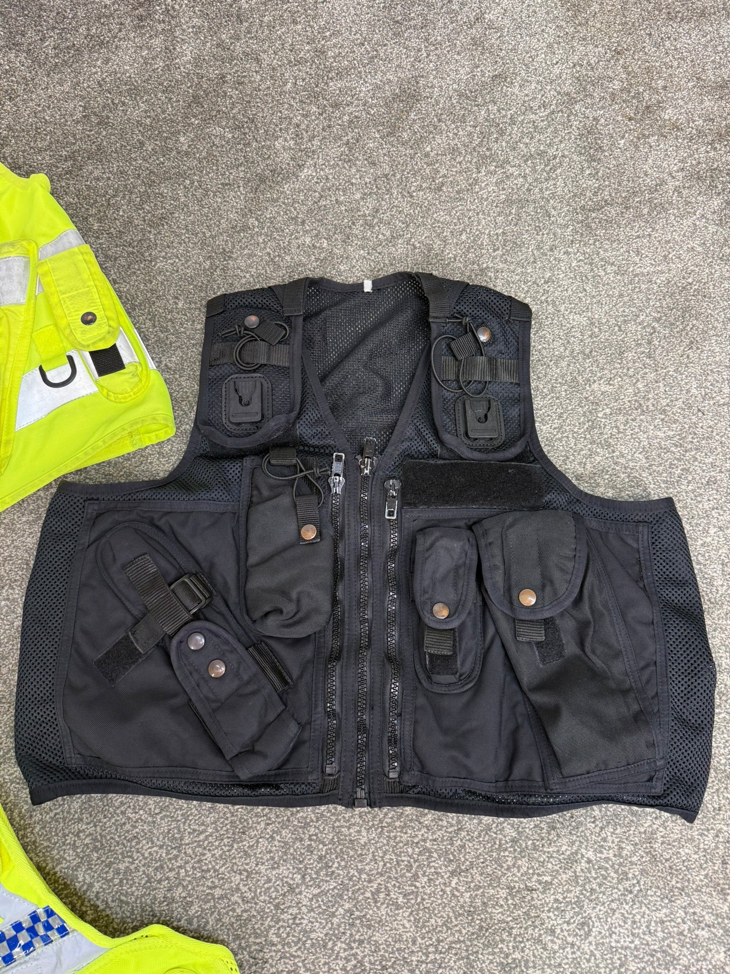 3x Ex Police Utility Tac Vest Job Lot MEDIUM Security Equipment Patrol Vests