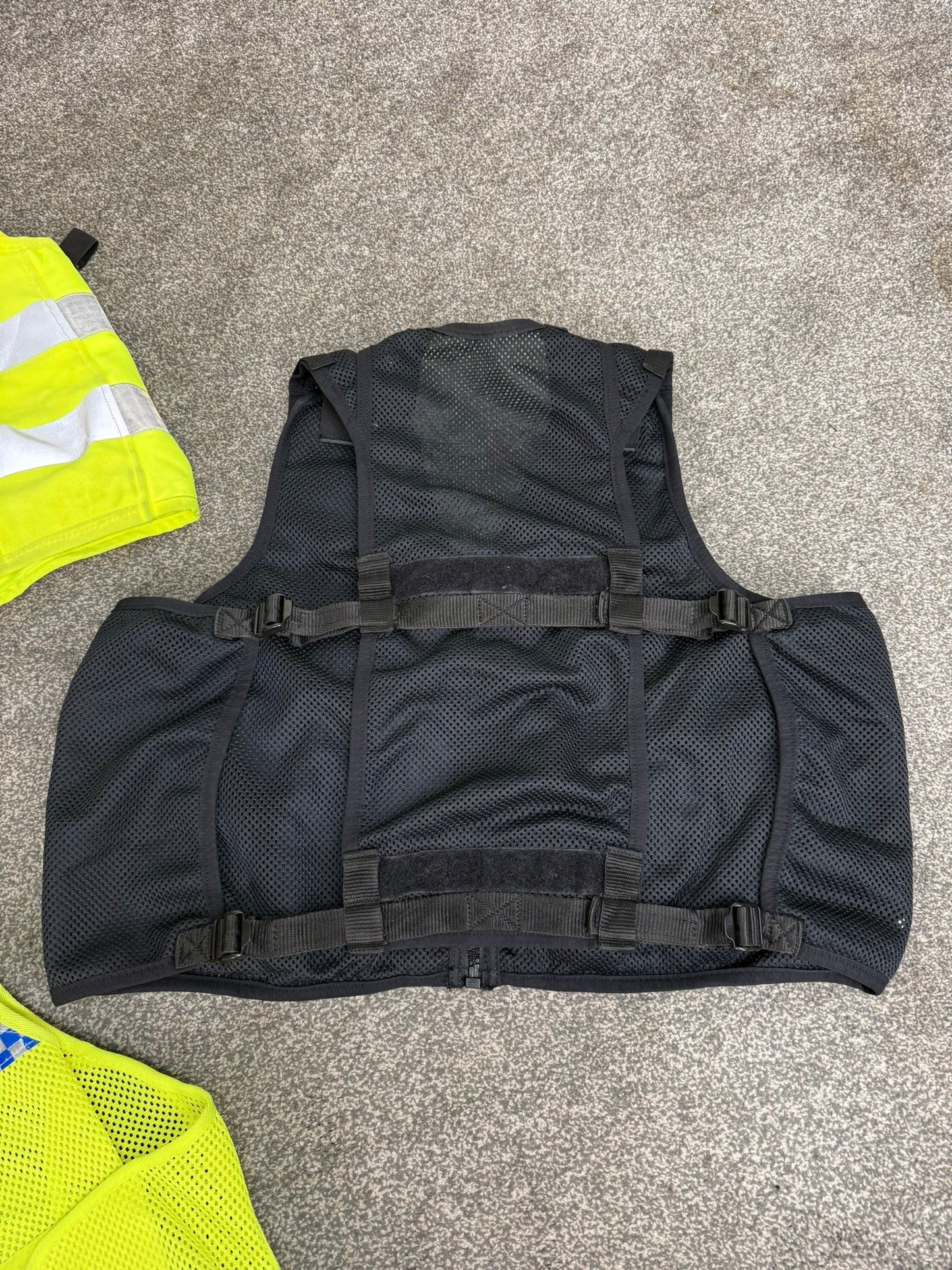 3x Ex Police Utility Tac Vest Job Lot MEDIUM Security Equipment Patrol Vests