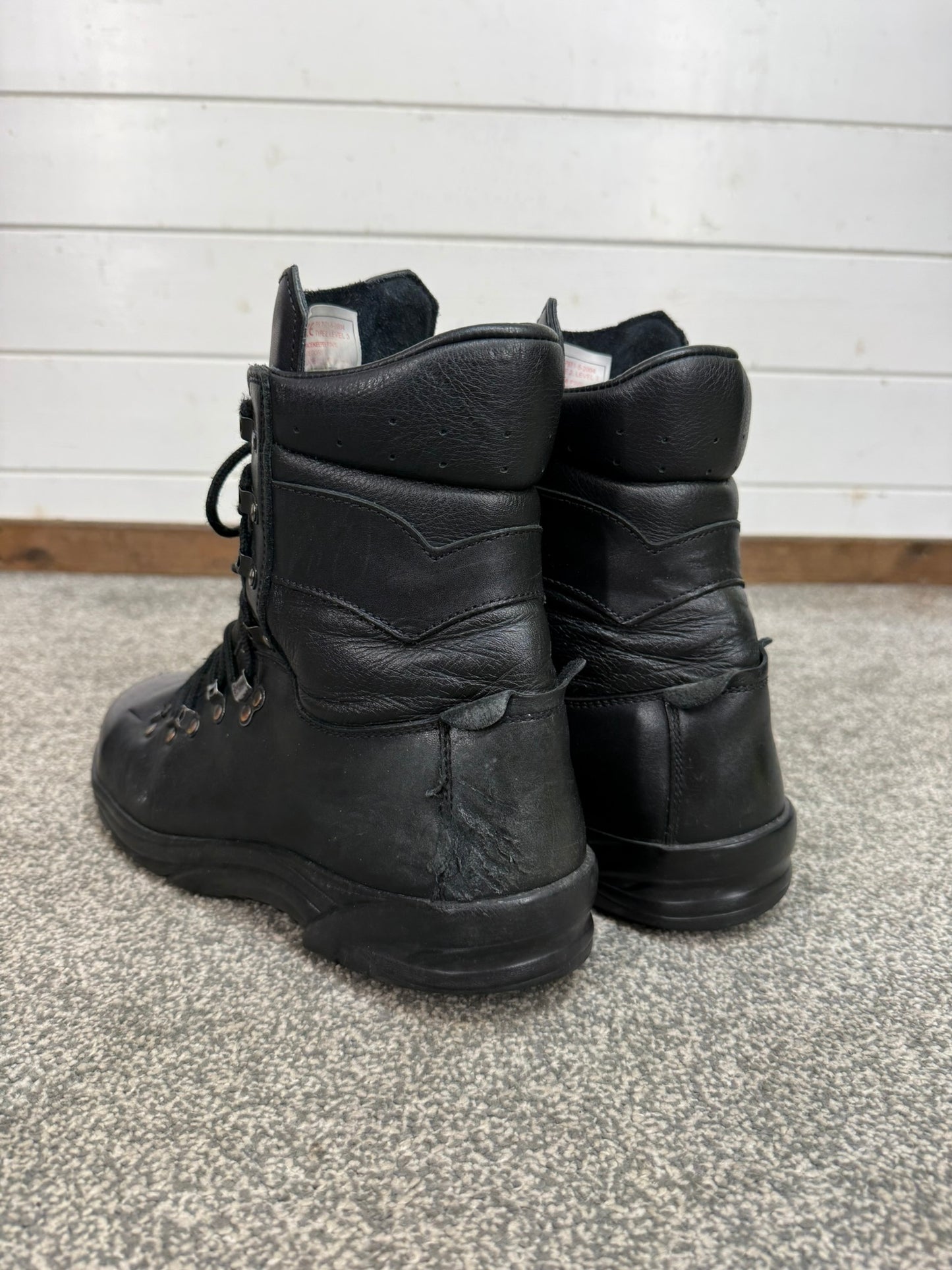 Altberg Peacekeeper P3 VS Black Leather Waterproof Combat Boots Size UK 10
