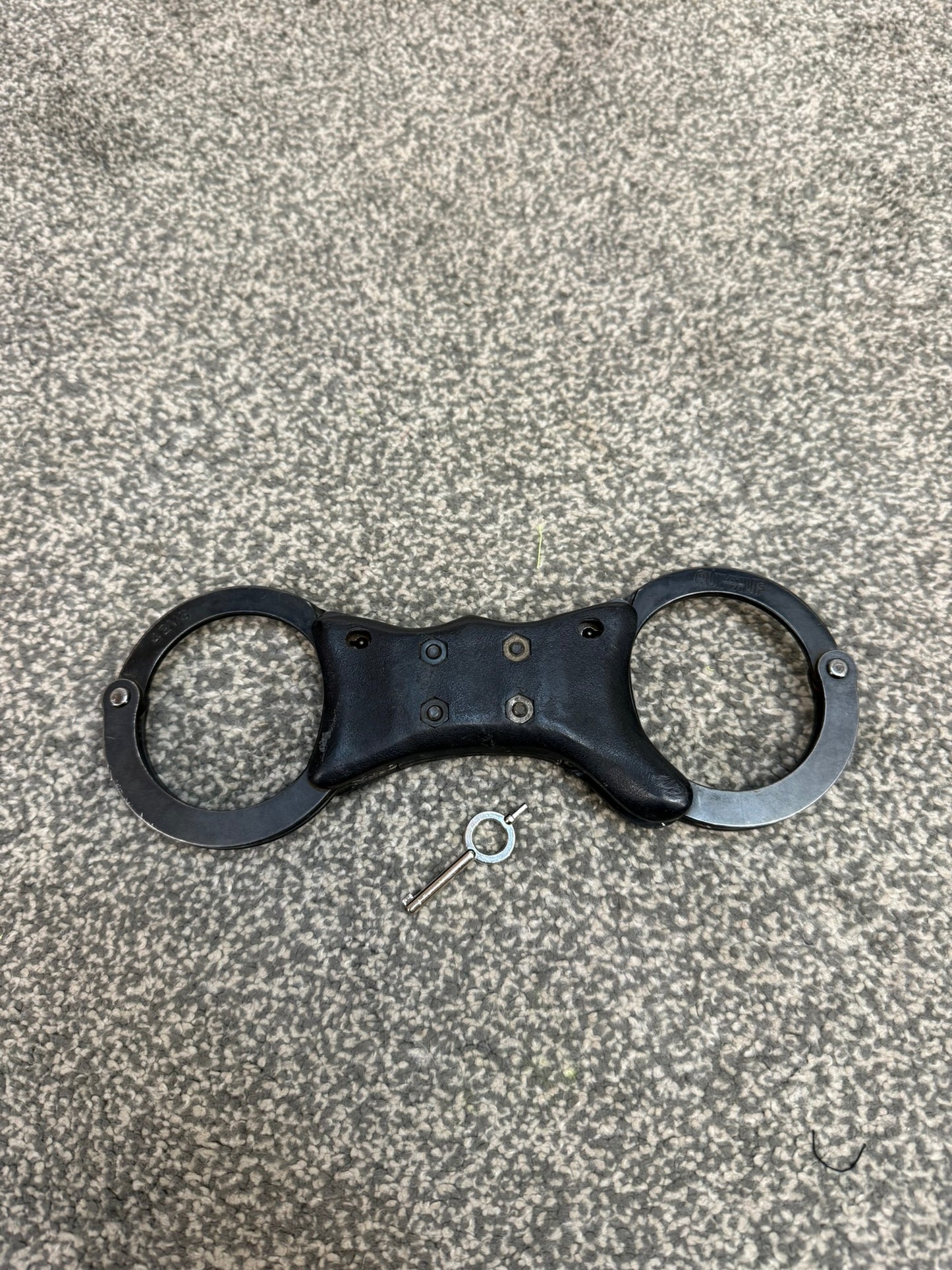 Ex Police Handcuffs Black Quik-Kuf Cuffs With Key Security Collectible Memorabilia Restraint