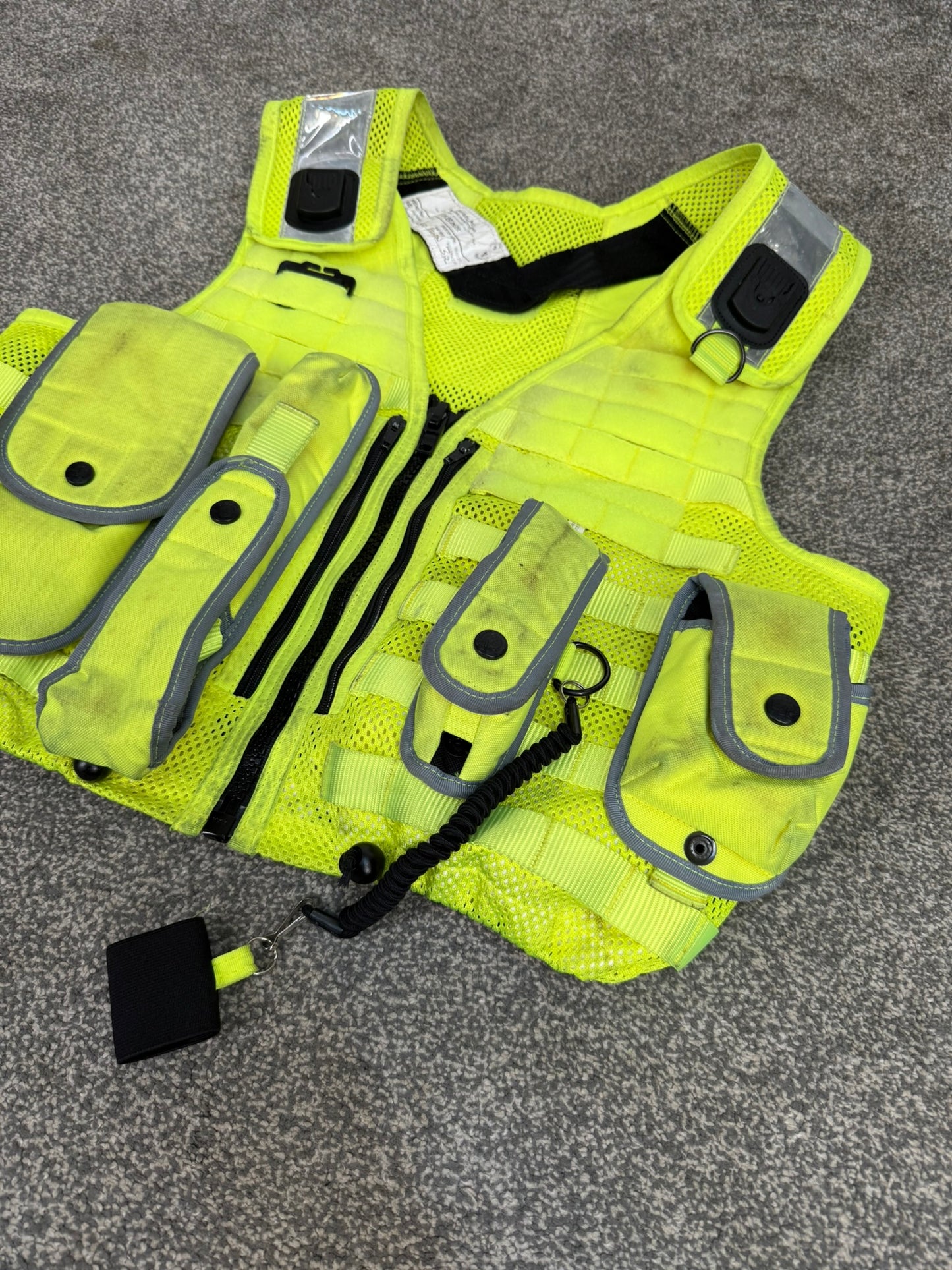 Safariland Hi-Vis MOLLE Vest & Pouches Tactical Utility Security Vest Ex Police - XL