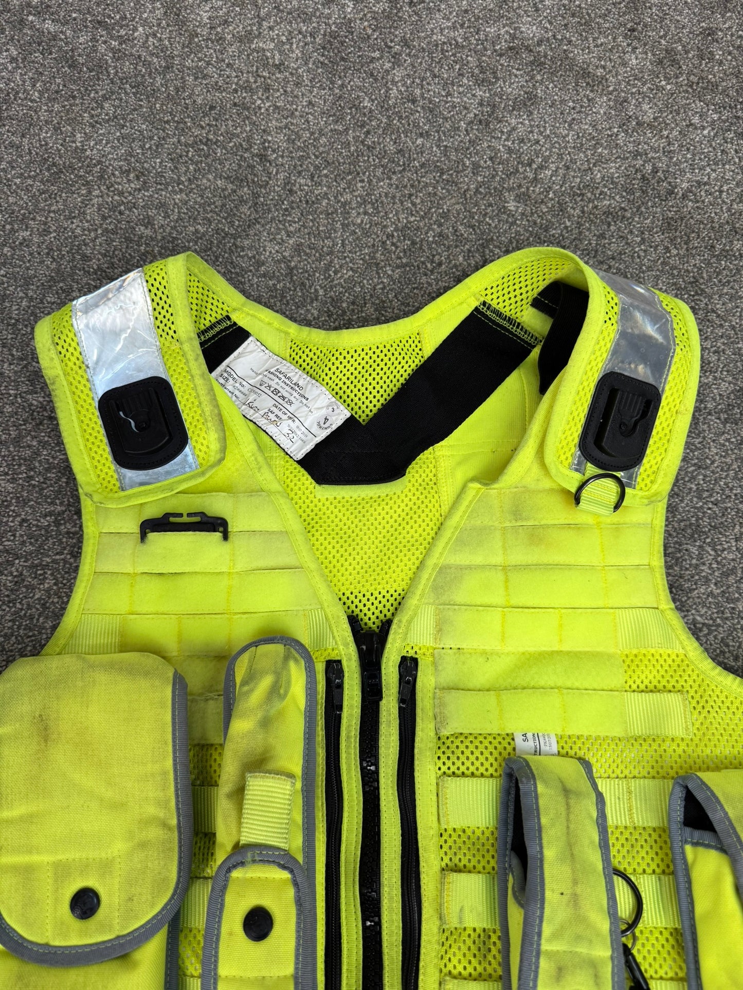 Safariland Hi-Vis MOLLE Vest & Pouches Tactical Utility Security Vest Ex Police - XL