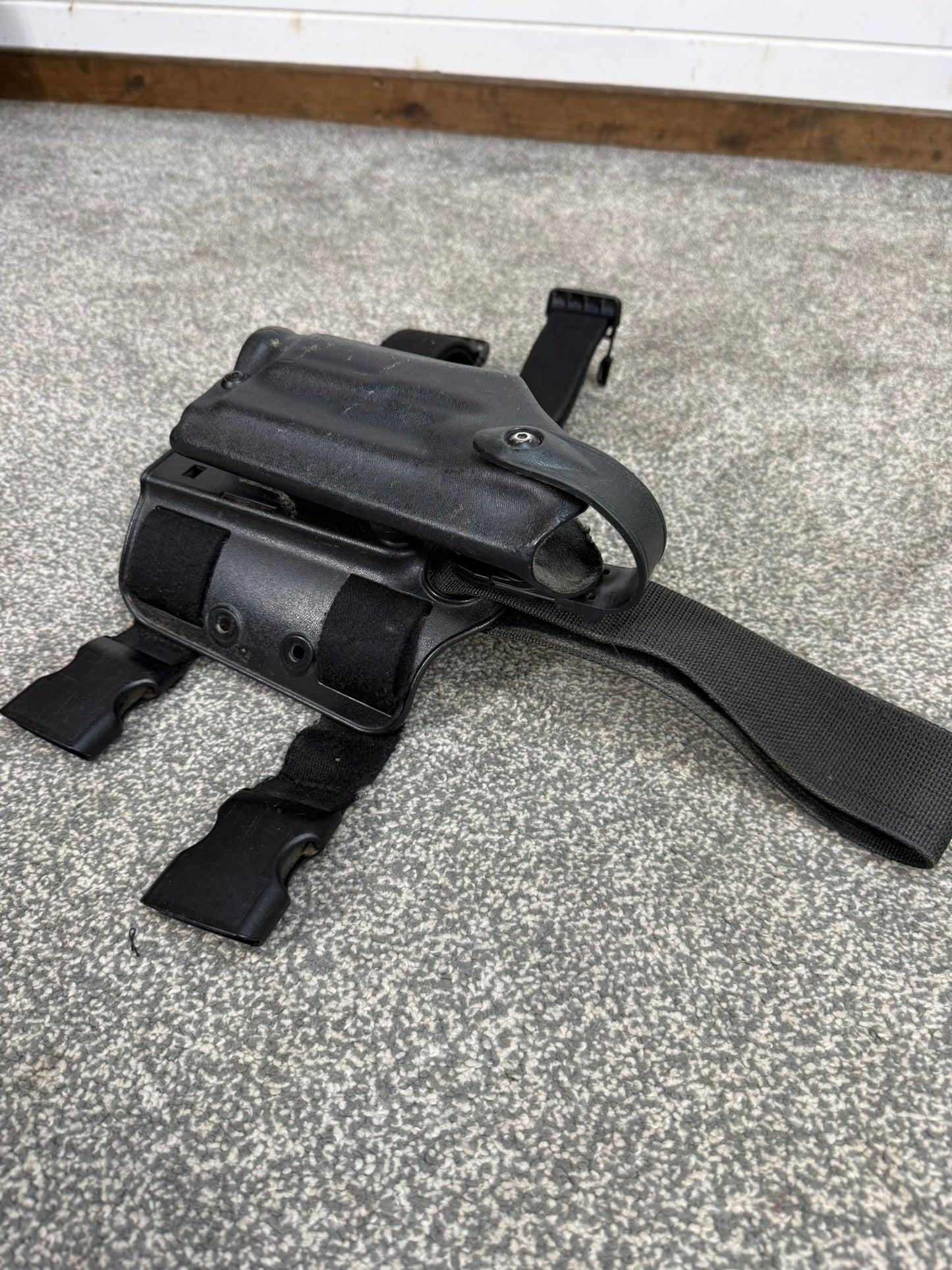 Safariland Drop Leg Holster Glock 17/22 Ex Police Airsoft 6285-8321