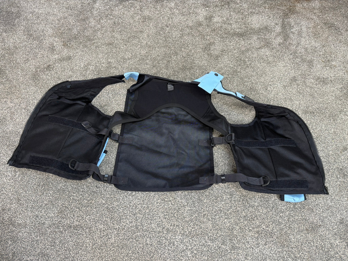 KIT Molle Equipment Vest With Pouches MED Ex Police Liaison Collector Security