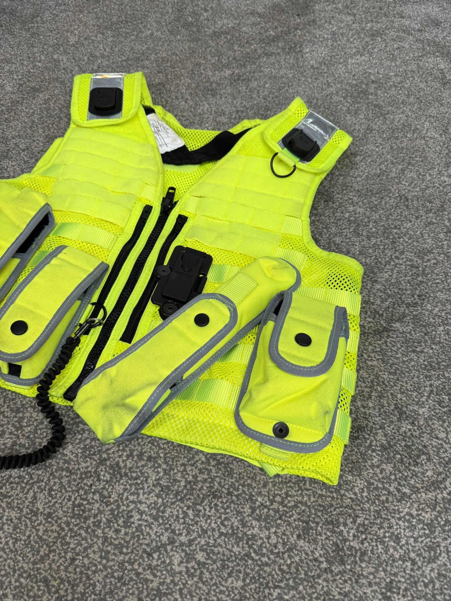 Ex Police Safariland Molle Vest Hi-Vis Tactical Utility Security Vest MED