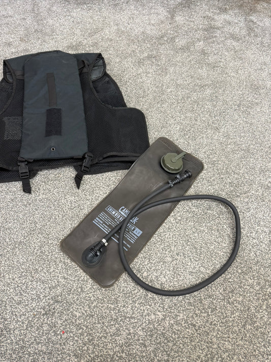 Ex Police Black Remploy Frontline CBRN Hydration Vest Camelbak Pouch Security