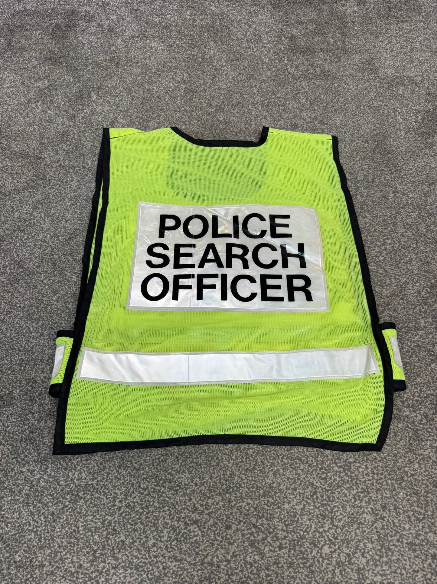 Ex Police Search Officer Hi Vis Mesh Tabard Vest Collector Display TV Film Uniform