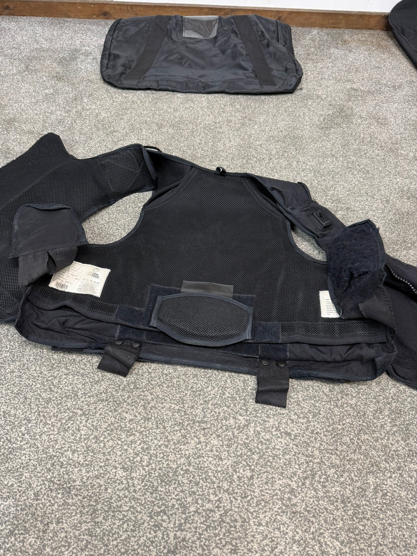 Ex Police Highmark Body Armour Vest LARGE Anti Stab & Ballistic HG1A / KR1 With Bag Security
