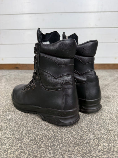 Altberg Peacekeeper P3 VS Black Leather Waterproof Combat Boots Size UK 9