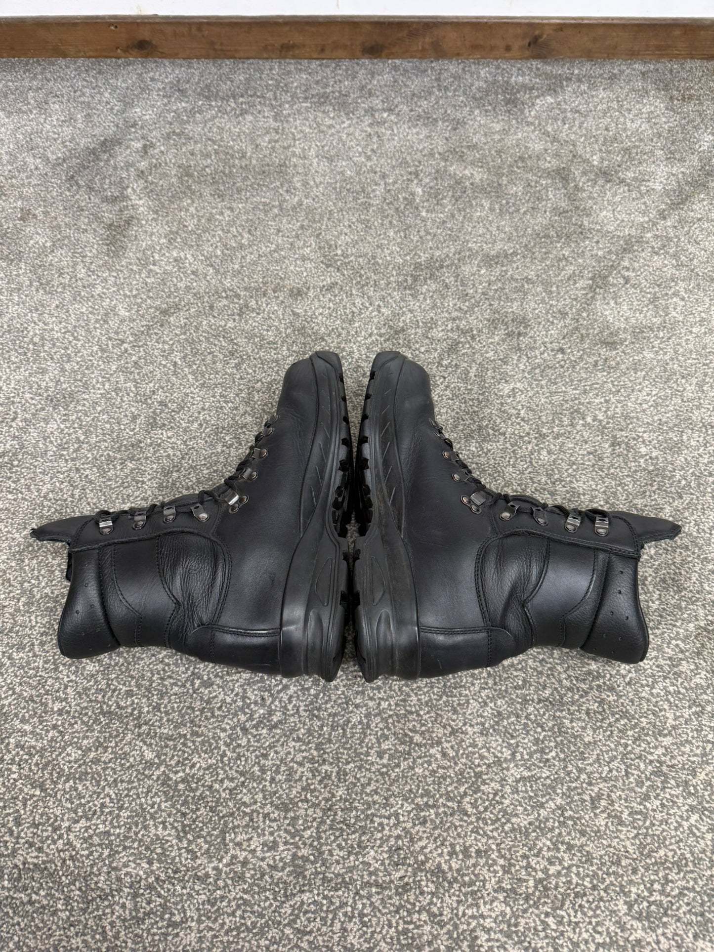 Altberg Peacekeeper P3 VS Black Leather Waterproof Combat Boots Size UK 9