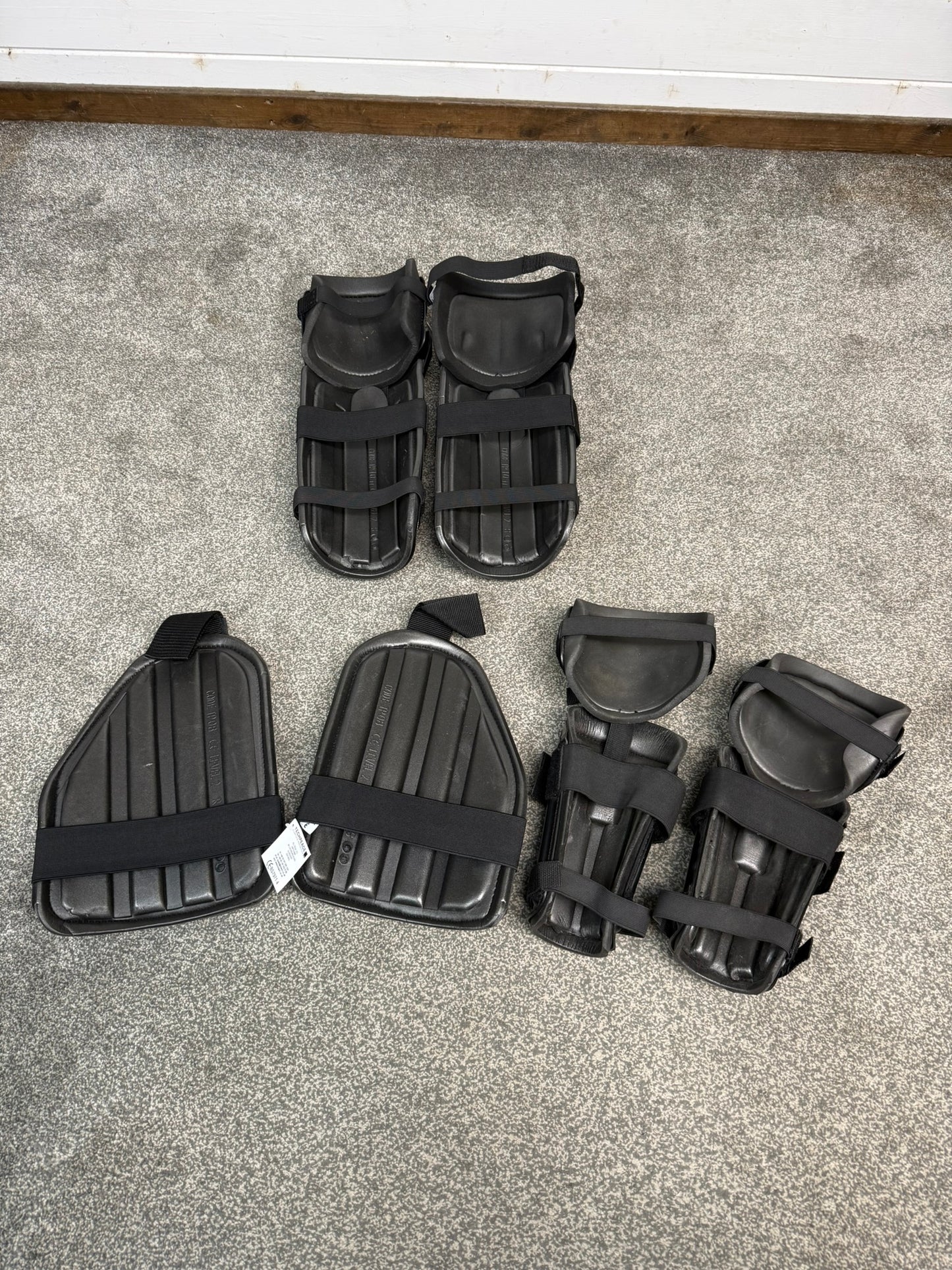 Ex Police Riot Guard Set Arms, Thigh & Leg Security Dog Handler Paintball Airsoft