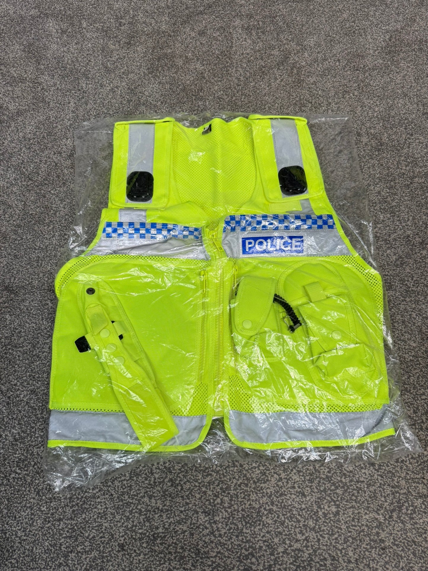 NEW Police Protec Utility Tactical Vest Badged LARGE - Collector Display Film / TV Uniform
