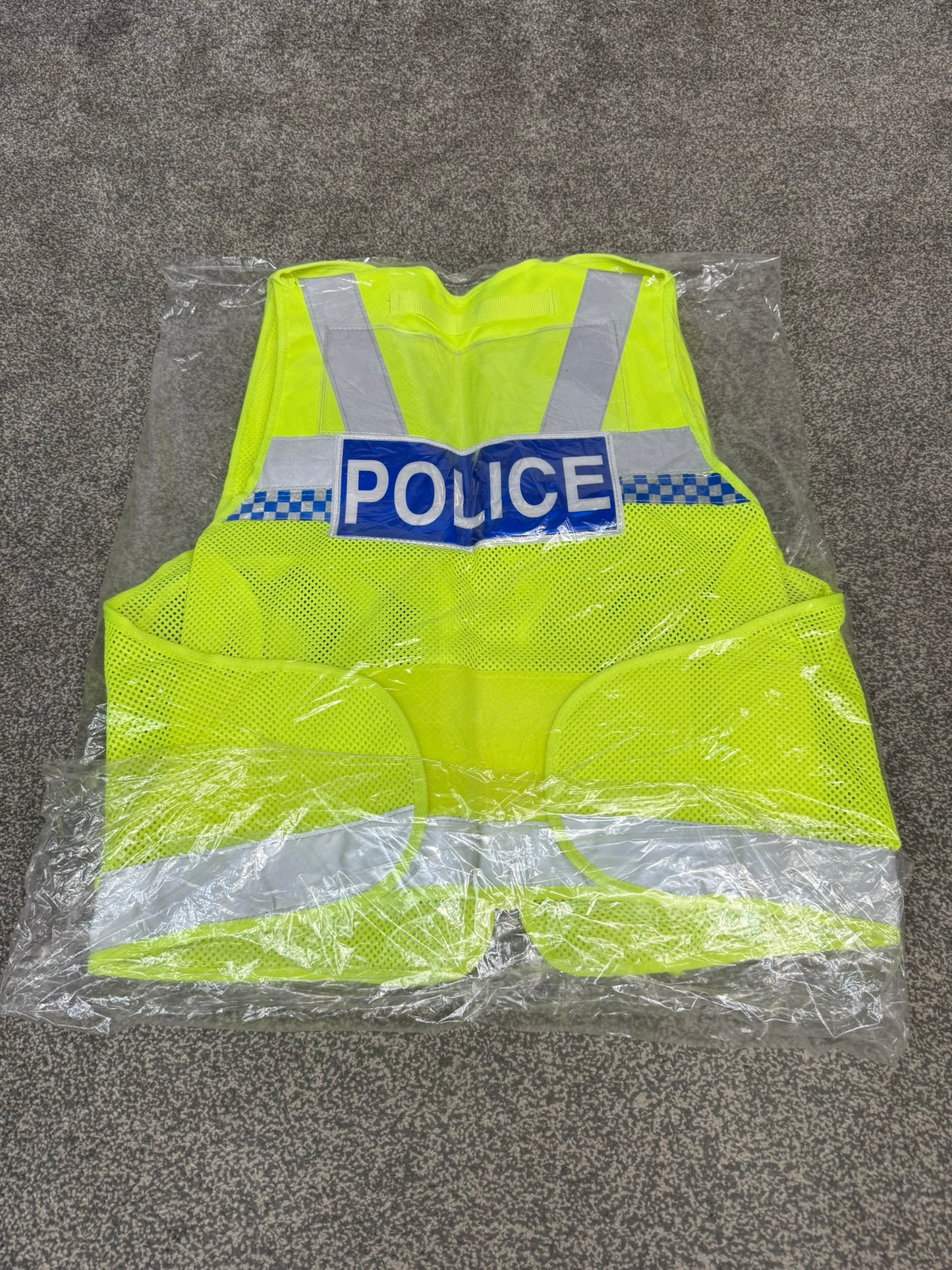 NEW Police Protec Utility Tactical Vest Badged LARGE - Collector Display Film / TV Uniform