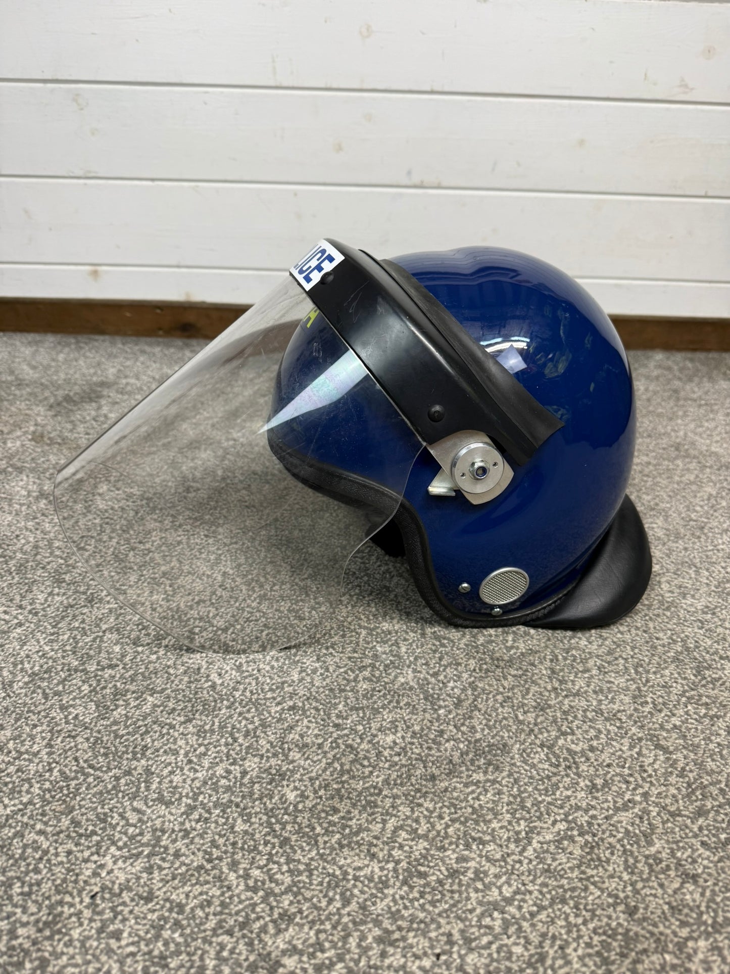 Ex Police Riot Helmet Guardian Mk3 60-61cm Genuine Obsolete Collectable Display Cosplay