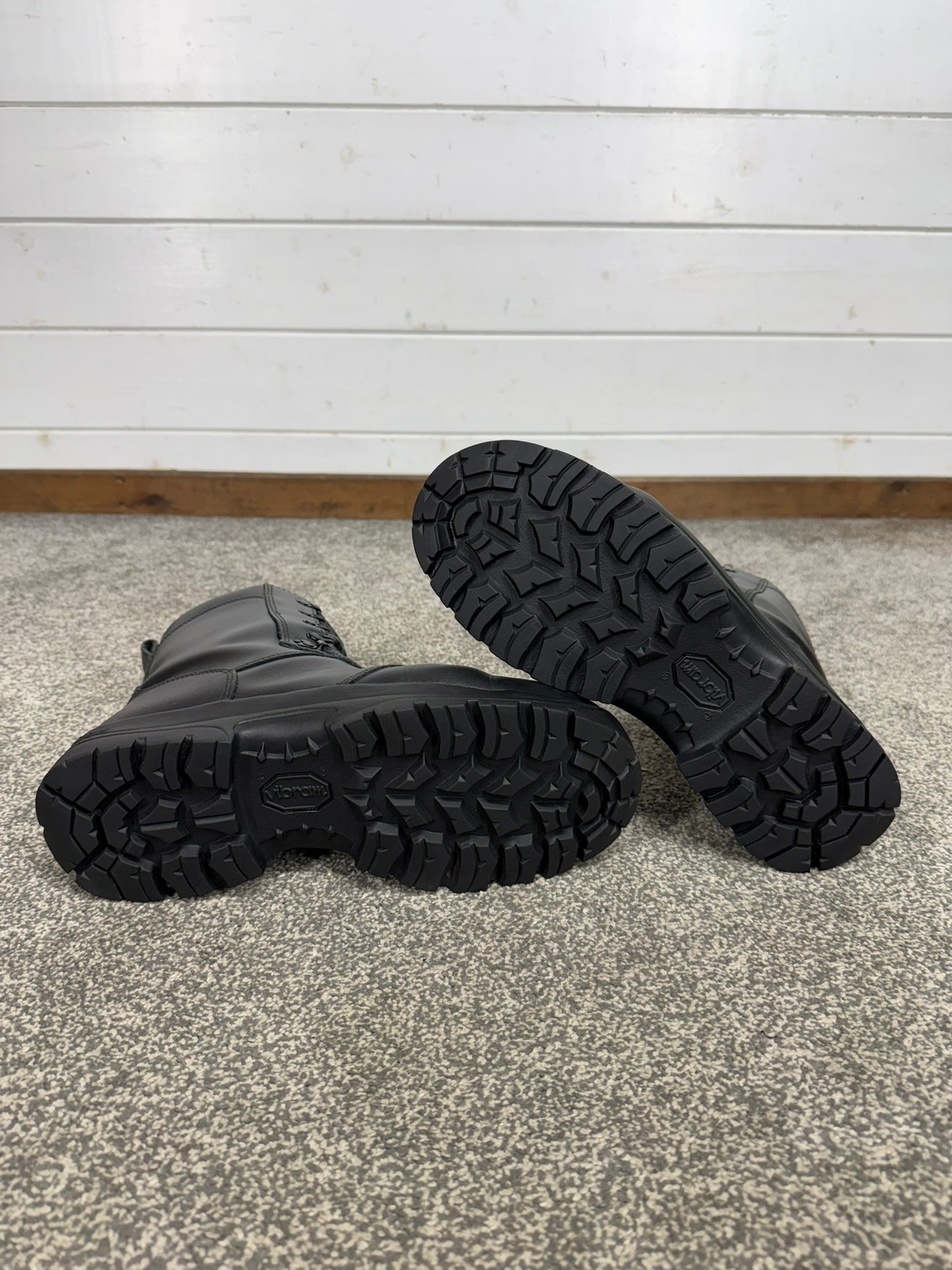 Magnum Elite Shield Met Black Leather Combat Boots UK 10 Ex Police Security Work