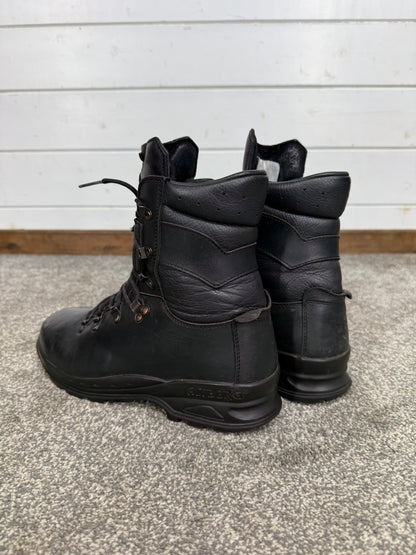 Altberg Peacekeeper P3 VS Black Leather Waterproof Combat Boots Size UK 7