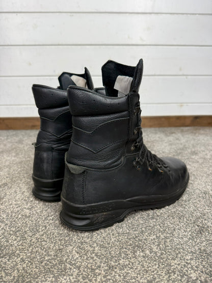Altberg Peacekeeper P3 VS Black Leather Waterproof Combat Boots Size UK 7