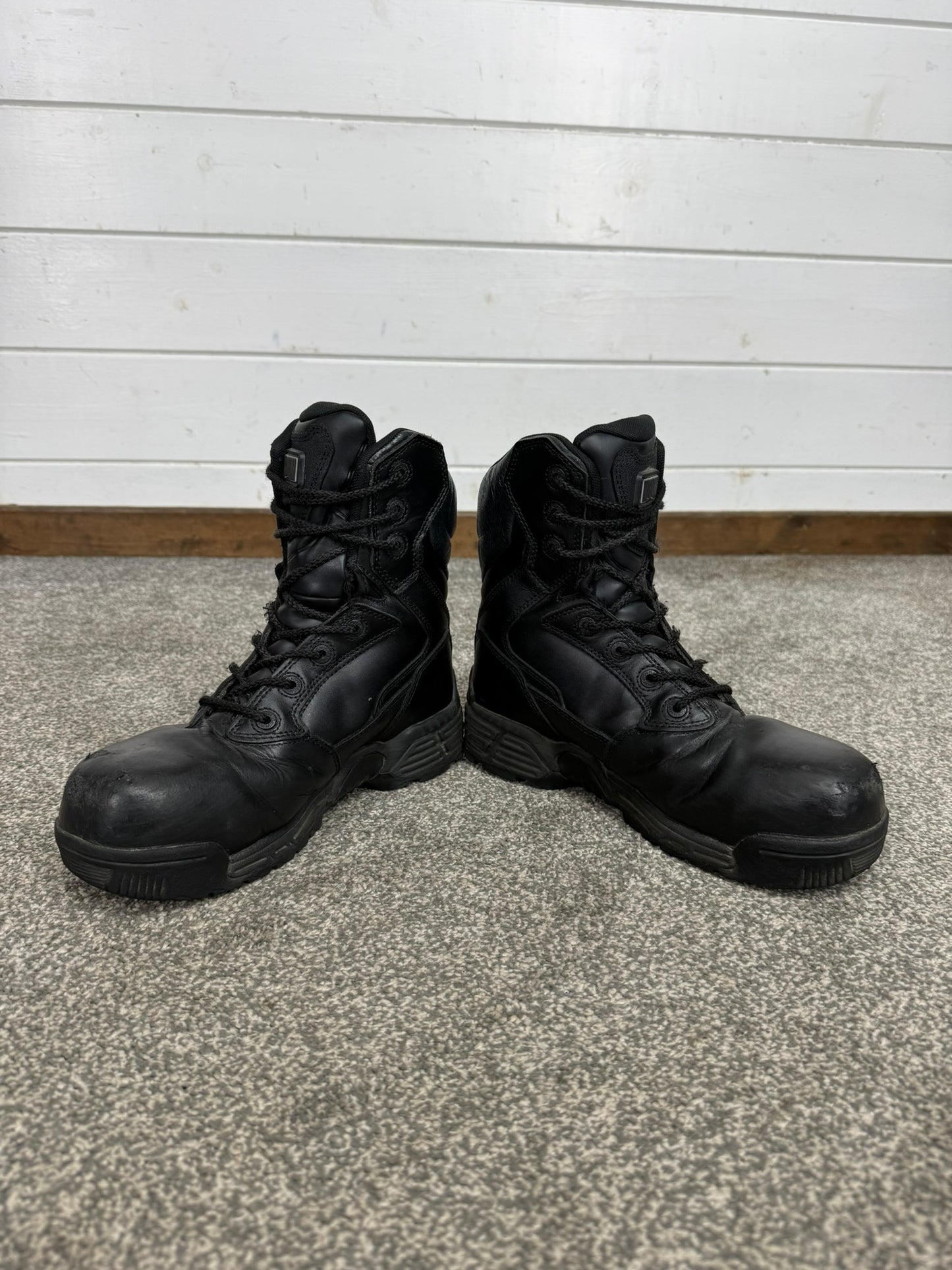 Magnum Stealth Force 8.0 Combat Boots Black Leather UK 4 Ex Police Security