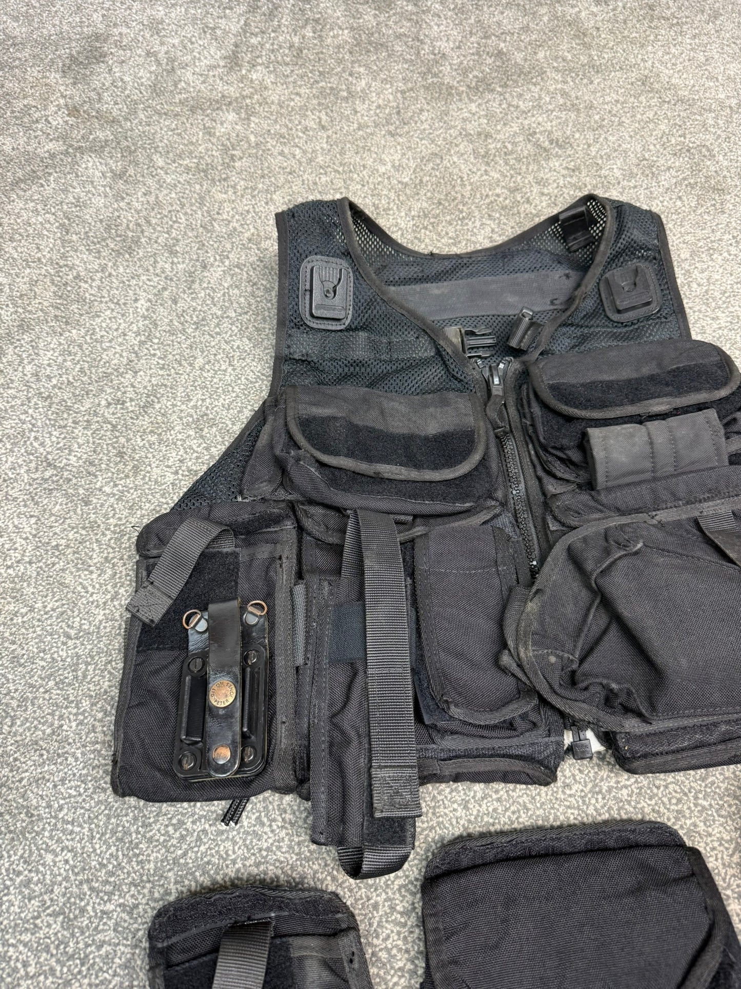 Ex Police Firearms ARV Tactical Waistcoat Vest & Spare Pouches Security Patrol Dog Handler
