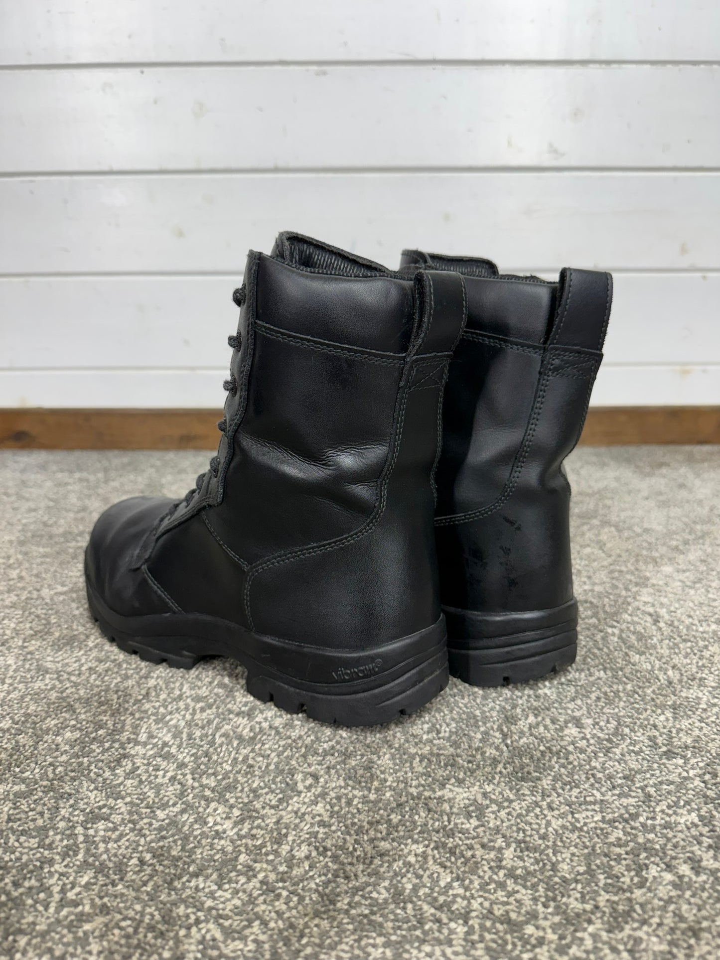 Magnum Elite Shield Met Black Leather Combat Boots UK 8 Ex Police Security Work