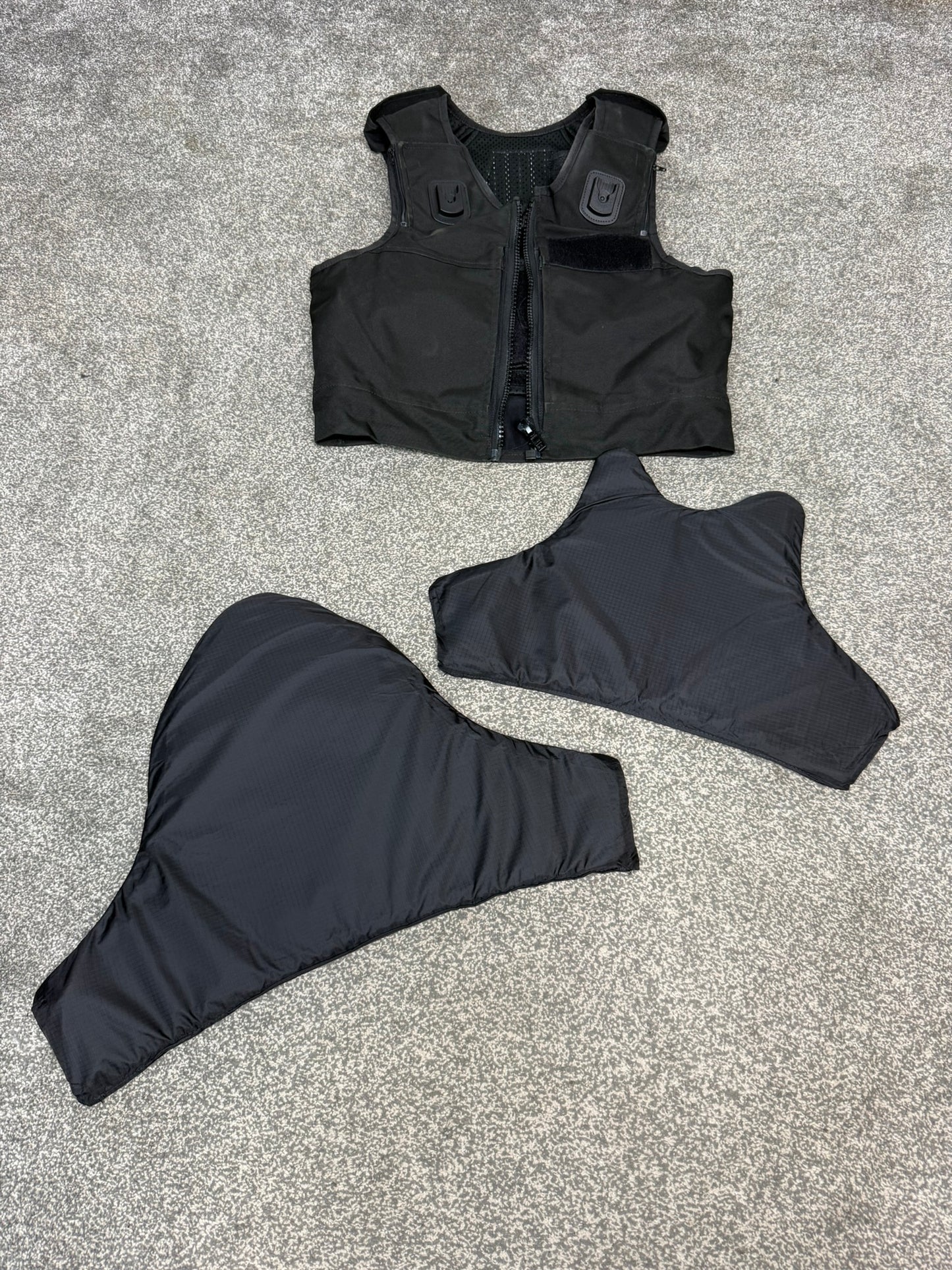 Ex Police Safariland Body Armour Stab Vest Anti Stab & Ballistic HG1A & KR1 - MEDIUM