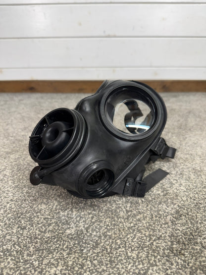 Ex Police Avon S10 Respirator Gas Mask Size 2 Medium