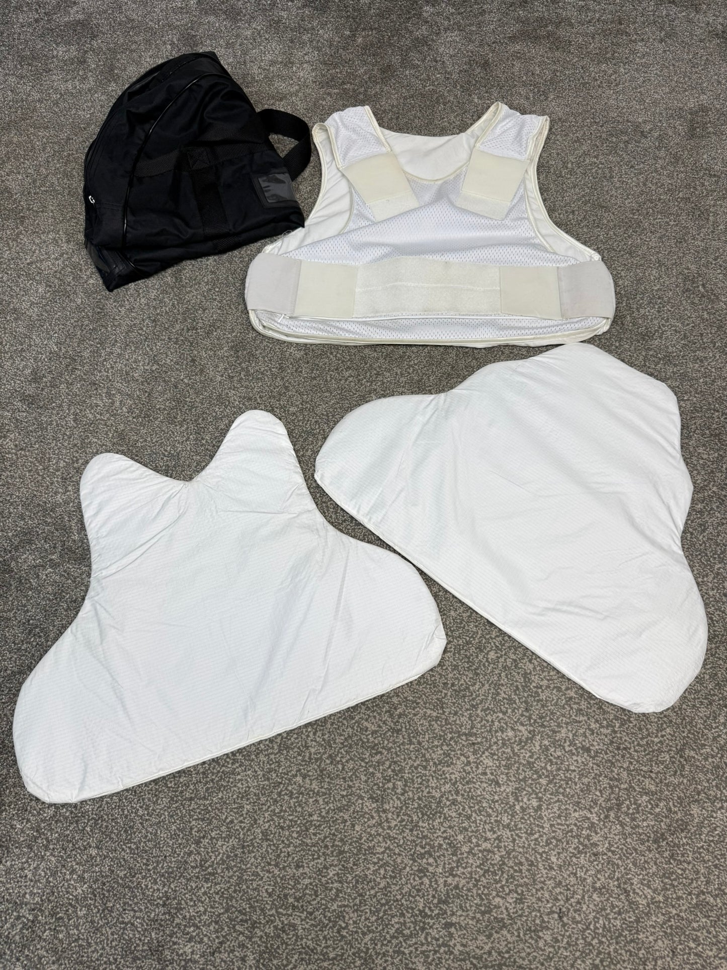 Ex Police Covert Body Armour Stab Vest LARGE Hauberg Anti Stab & Ballistic HG1A & KR1 + Bag