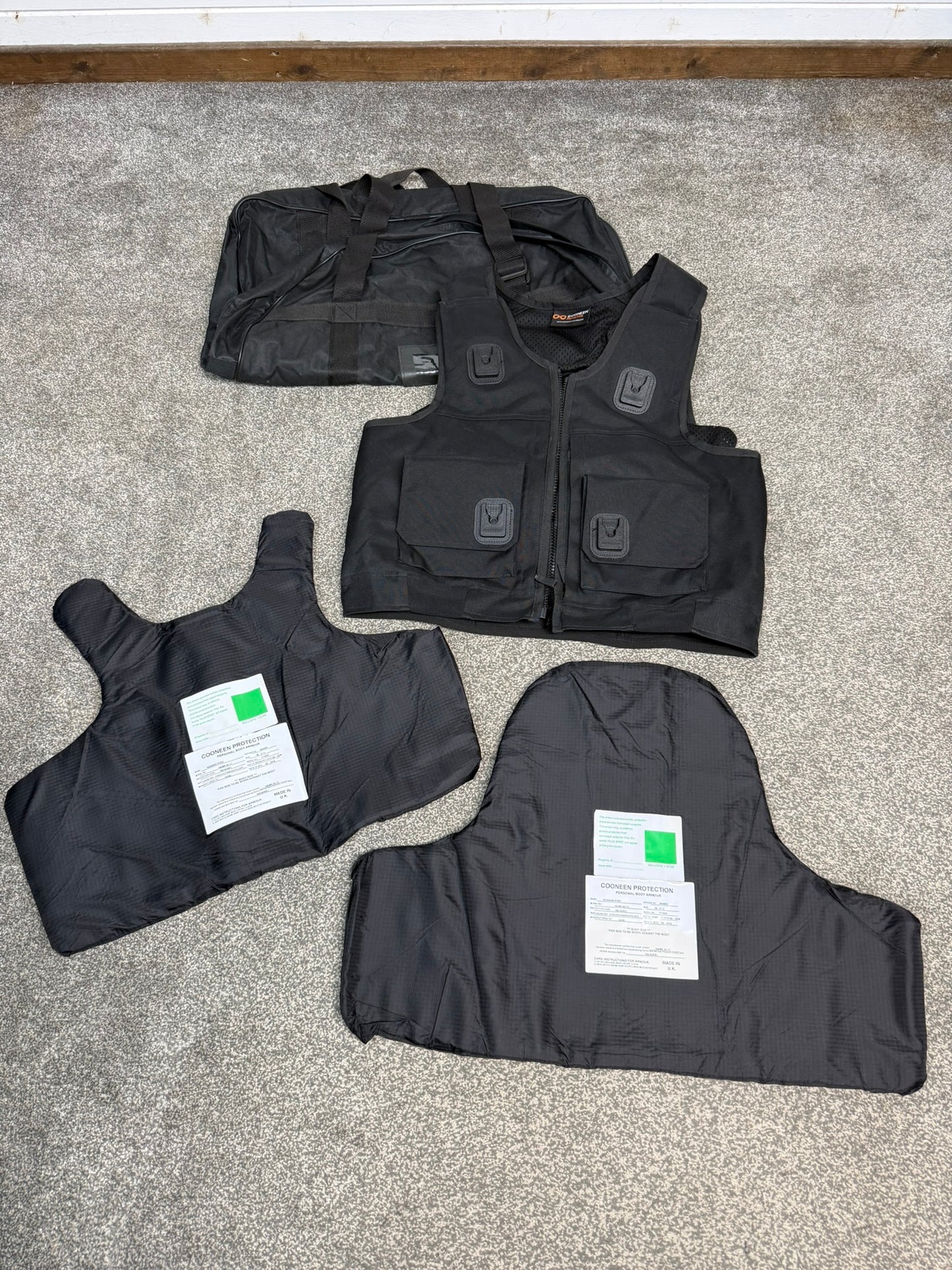 Ex Police Cooneen Body Armour Stab Vest + Bag LARGE Anti Stab & Ballistic HG1A & KR1
