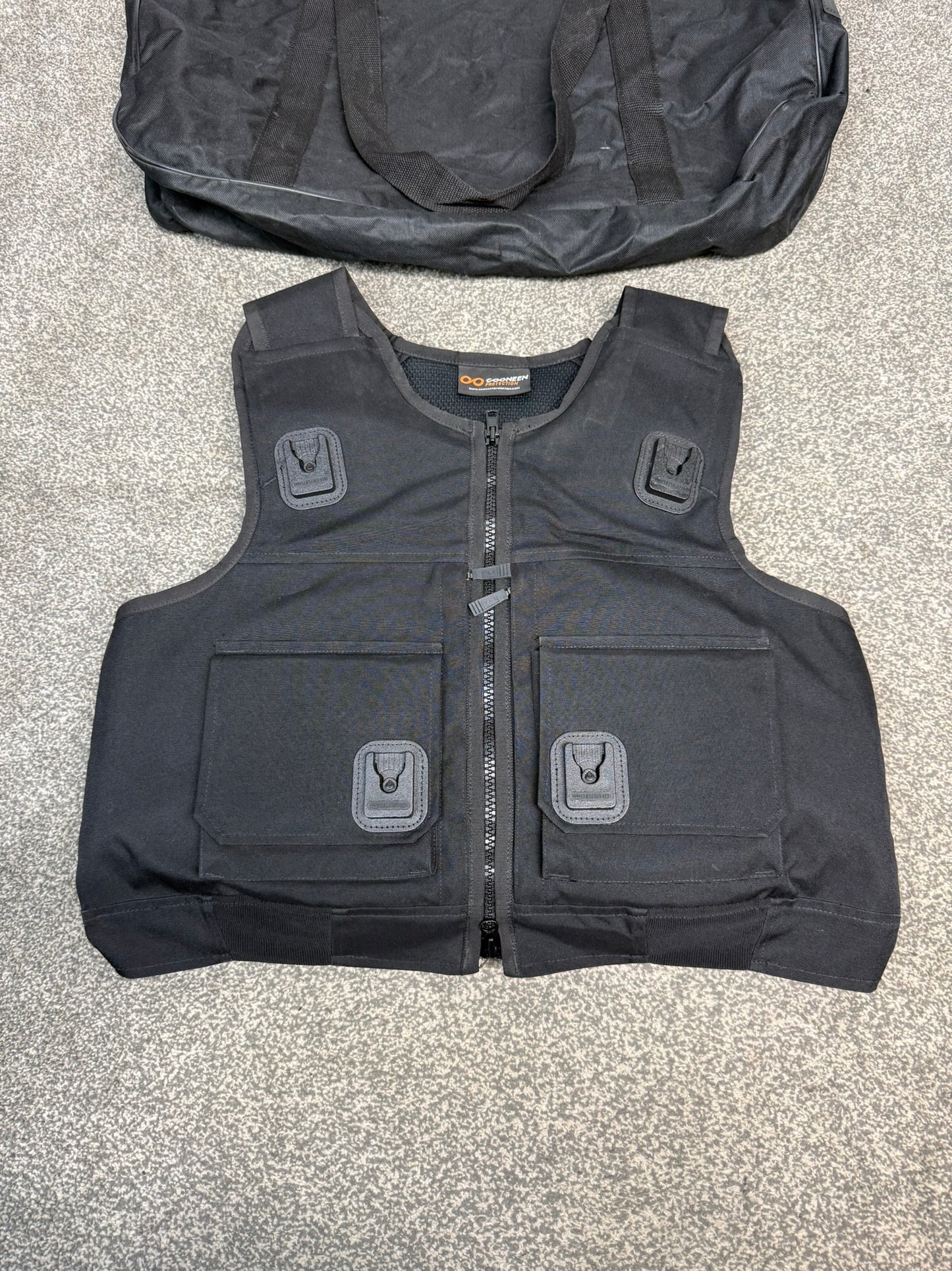 Ex Police Cooneen Body Armour Stab Vest + Bag LARGE Anti Stab & Ballistic HG1A & KR1