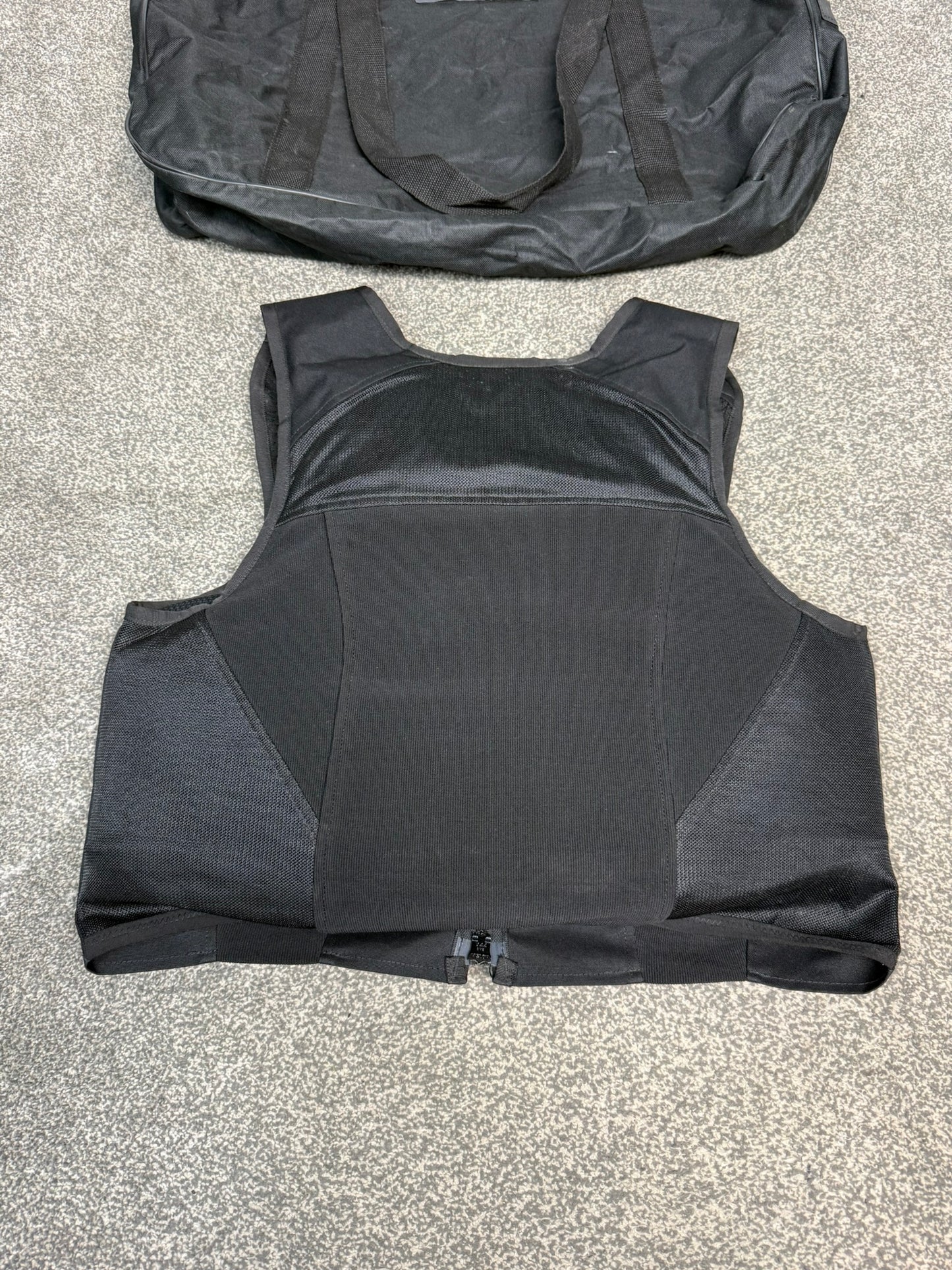 Ex Police Cooneen Body Armour Stab Vest + Bag LARGE Anti Stab & Ballistic HG1A & KR1