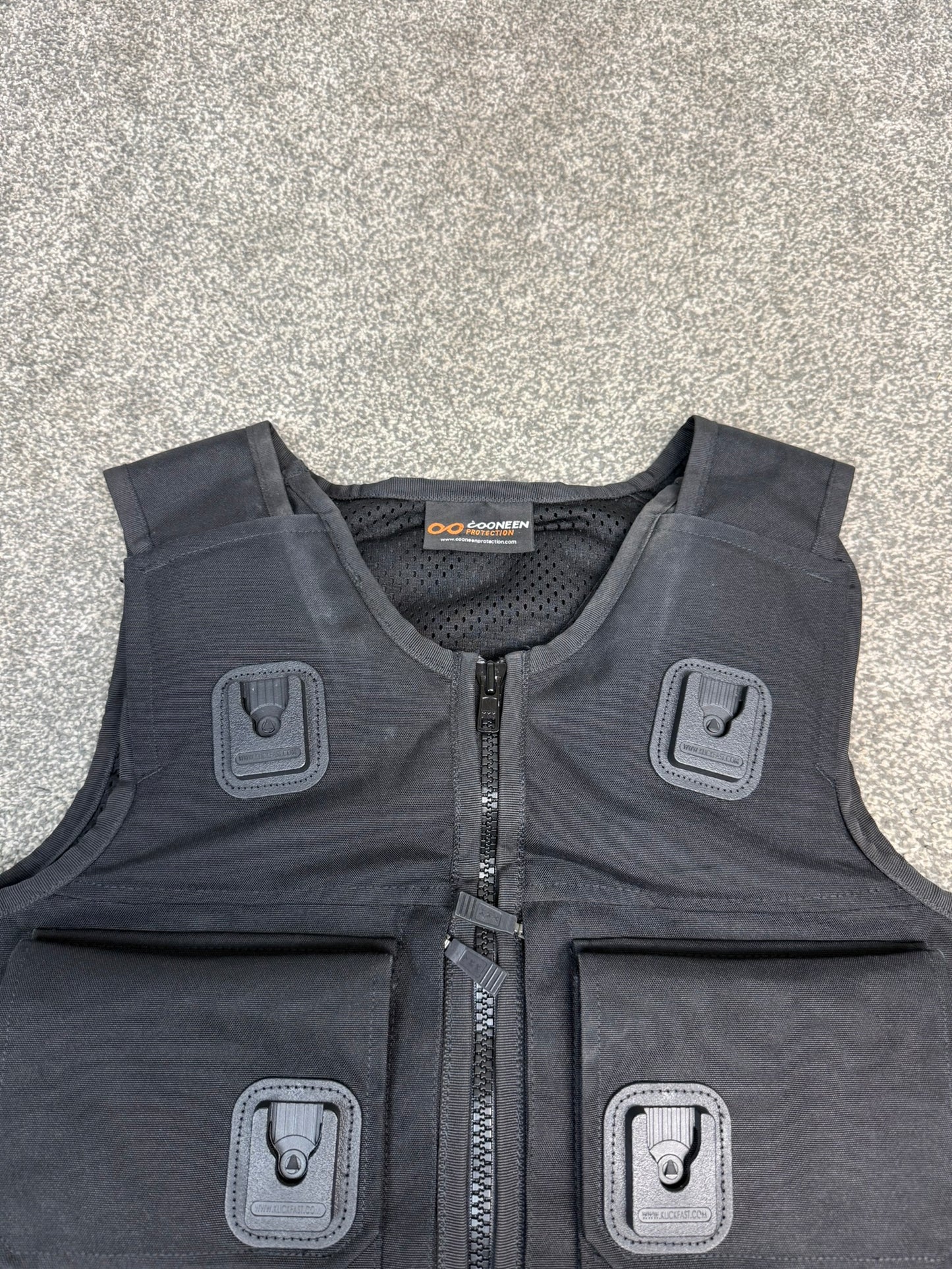 Ex Police Cooneen Body Armour Stab Vest LARGE Anti Stab & Ballistic HG1A & KR1