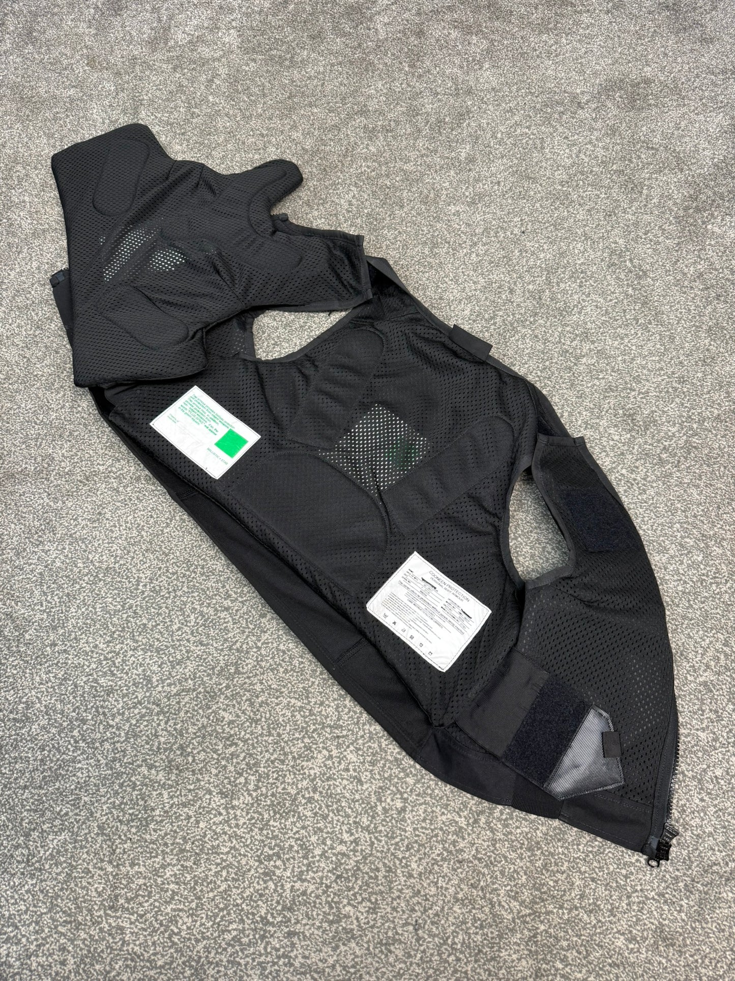 Ex Police Cooneen Body Armour Stab Vest LARGE Anti Stab & Ballistic HG1A & KR1