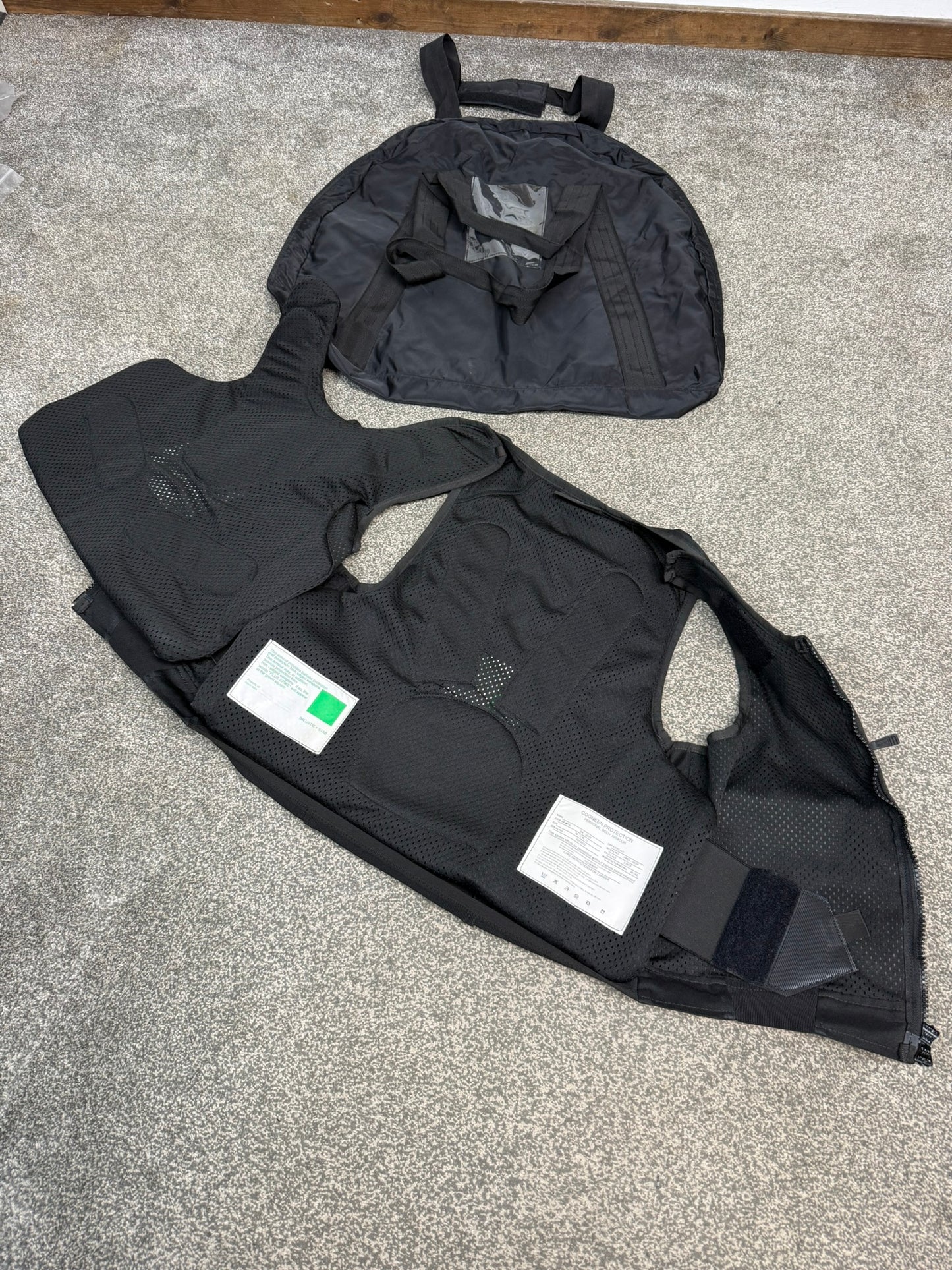 Ex Police Cooneen Body Armour Stab Vest + Bag MEDIUM Anti Stab & Ballistic HG1A & KR1