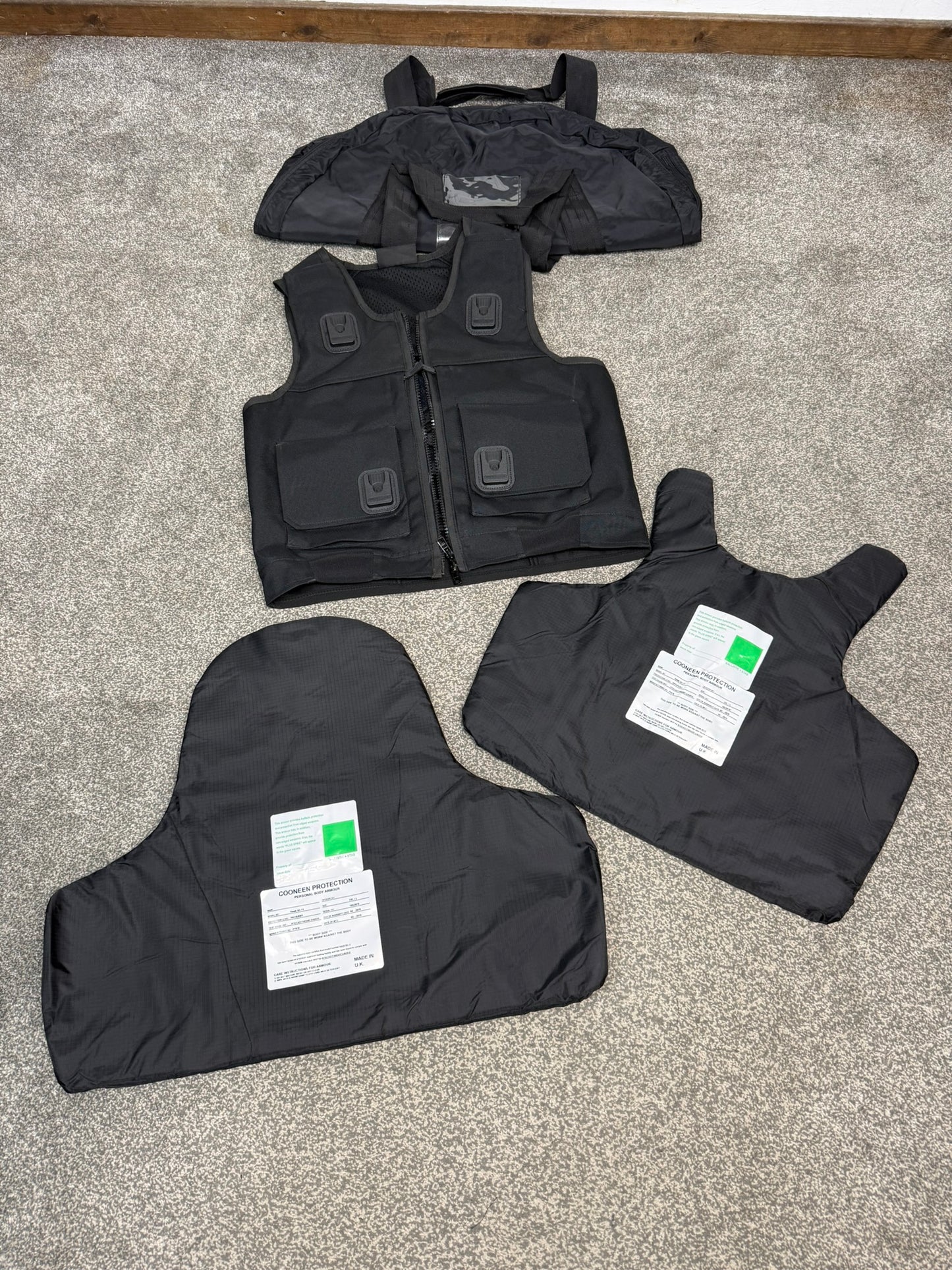 Ex Police Cooneen Body Armour Stab Vest + Bag MEDIUM Anti Stab & Ballistic HG1A & KR1