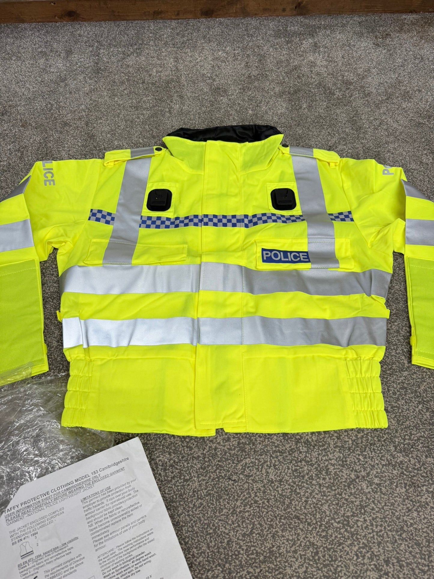NEW Ex Police Hi-Vis Lightweight Blouson Bomber Jacket With Badge MEDIUM Film TV Uniform Collector Display