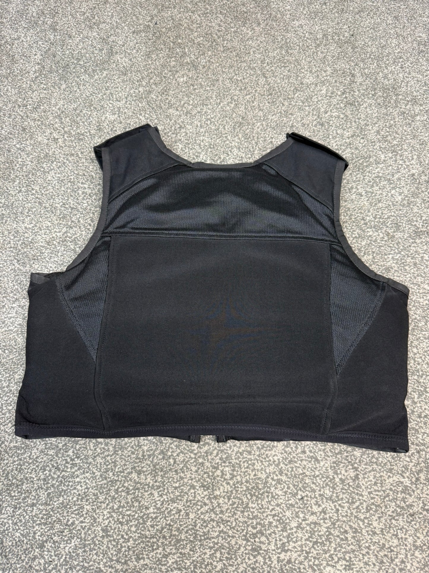 Ex Police Cooneen Body Armour Stab Vest MEDIUM Anti Stab & Ballistic HG1A & KR1