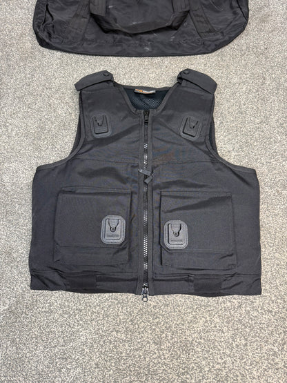 Ex Police Cooneen Body Armour Stab Vest + Bag MEDIUM Anti Stab & Ballistic HG1A & KR1