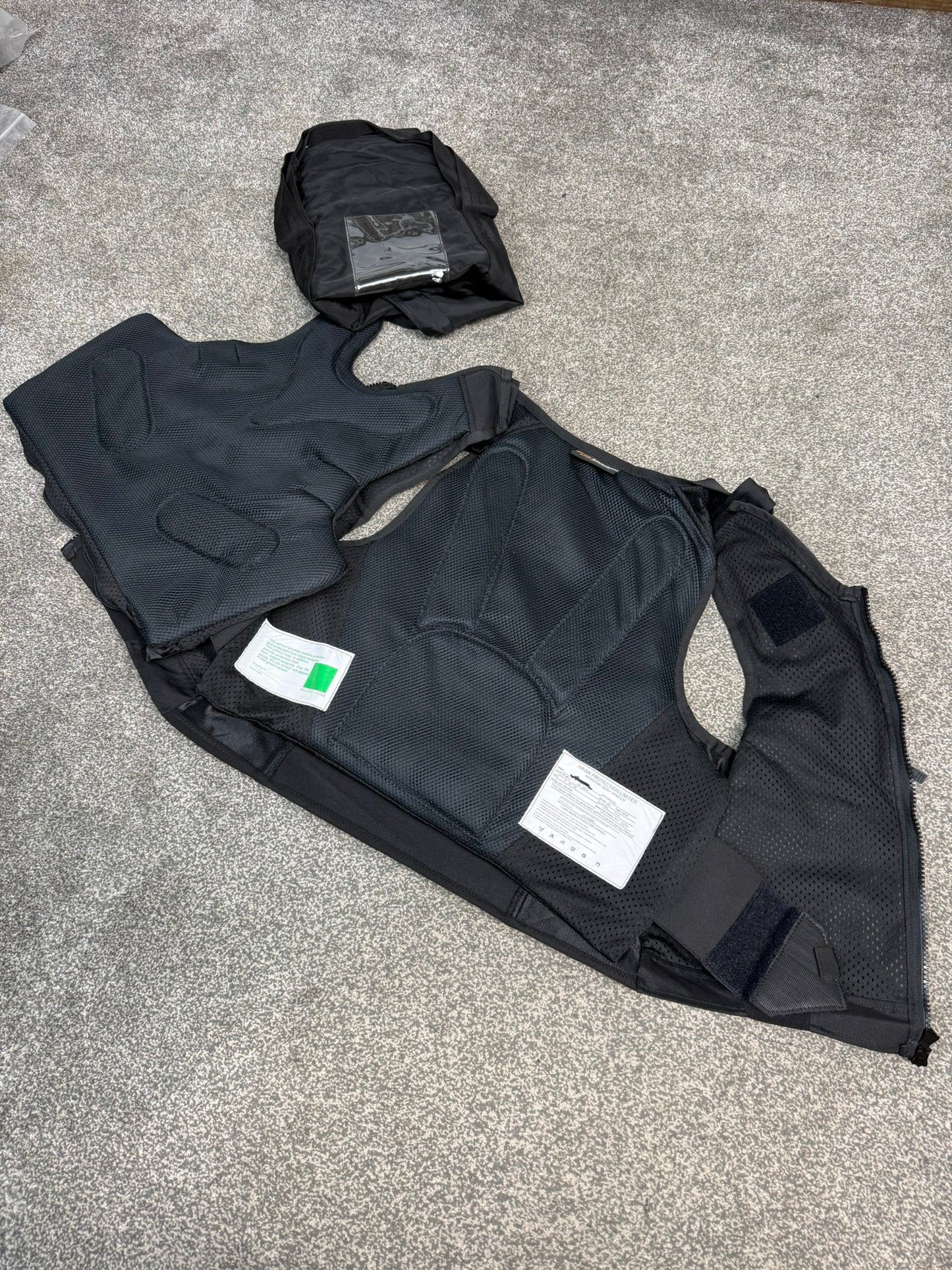 Ex Police Cooneen Body Armour Stab Vest + Bag MEDIUM Anti Stab & Ballistic HG1A & KR1